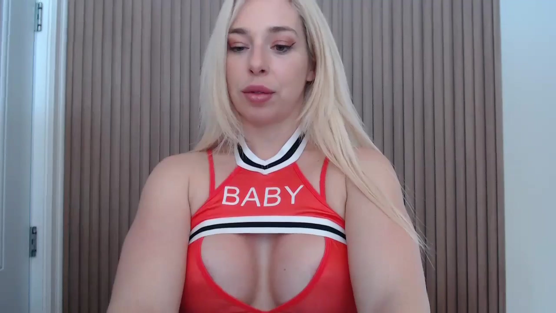 Gallery image thumbnail from Riley_Parks's myfreecams stream on, 03/09/2025, 18:35 image 17 of 20