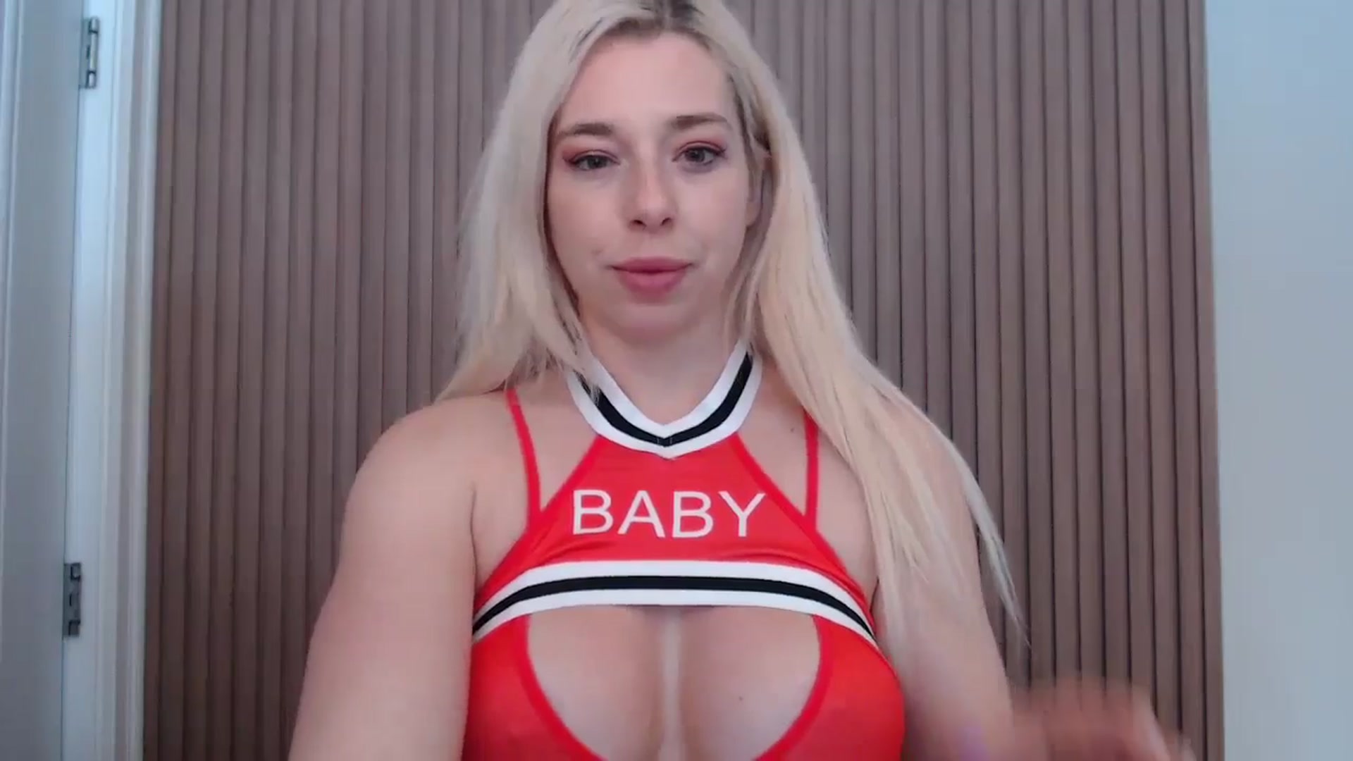Gallery image thumbnail from Riley_Parks's myfreecams stream on, 03/09/2025, 18:35 image 3 of 20