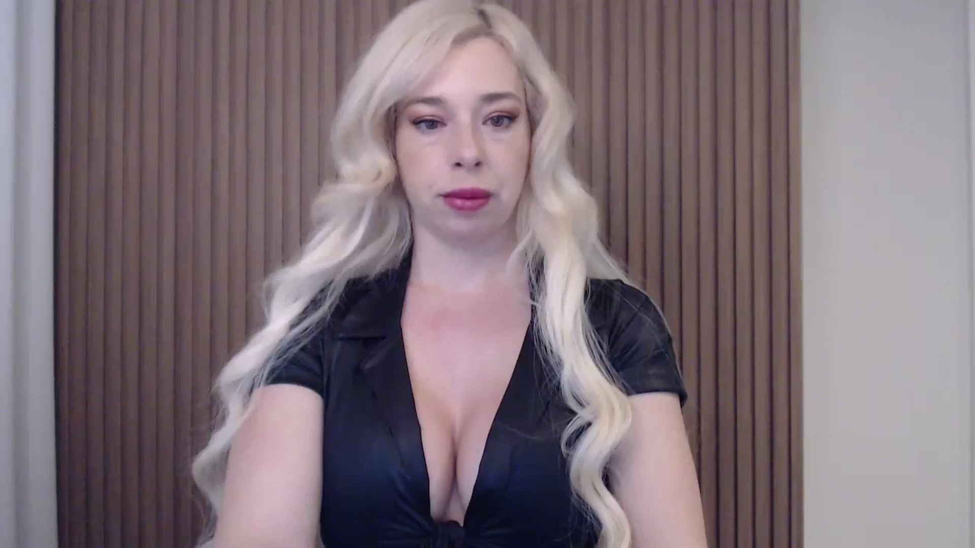 Gallery image thumbnail from Riley_Parks's myfreecams stream on, 04/02/2025, 09:33 image 1 of 20
