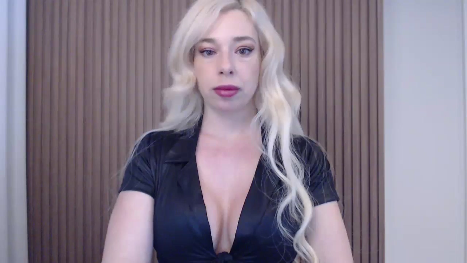 Gallery image thumbnail from Riley_Parks's myfreecams stream on, 04/02/2025, 09:33 image 13 of 20