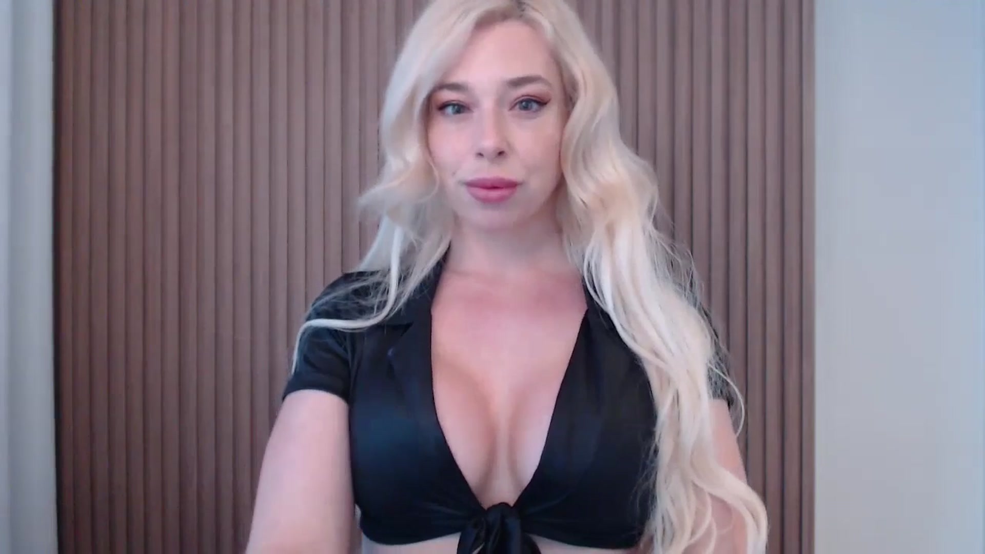 Gallery image thumbnail from Riley_Parks's myfreecams stream on, 04/02/2025, 11:58 image 13 of 20