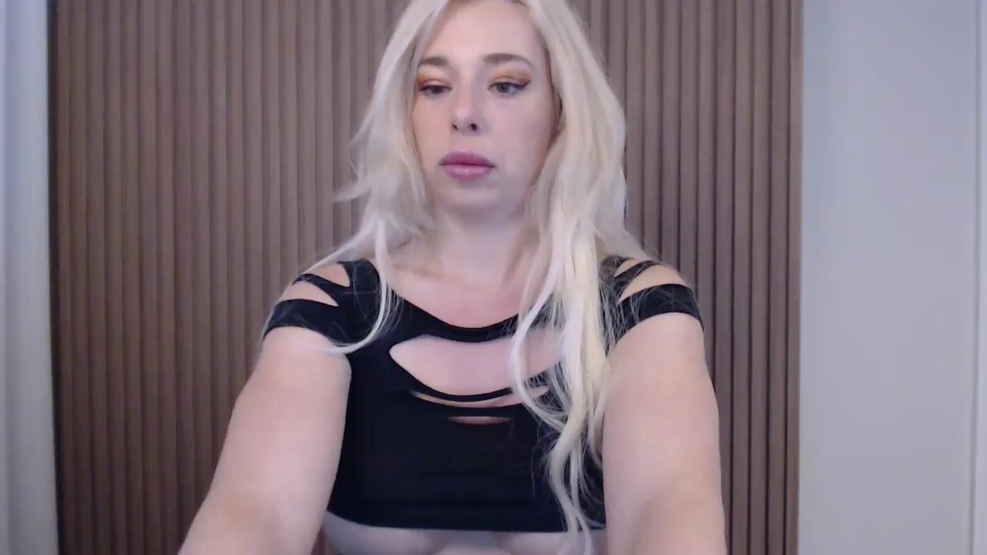 Gallery image thumbnail from Riley_Parks's myfreecams stream on, 04/03/2025, 11:24 image 16 of 20