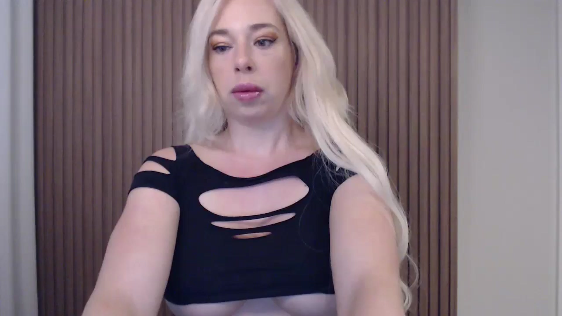 Gallery image thumbnail from Riley_Parks's myfreecams stream on, 04/03/2025, 11:24 image 1 of 20