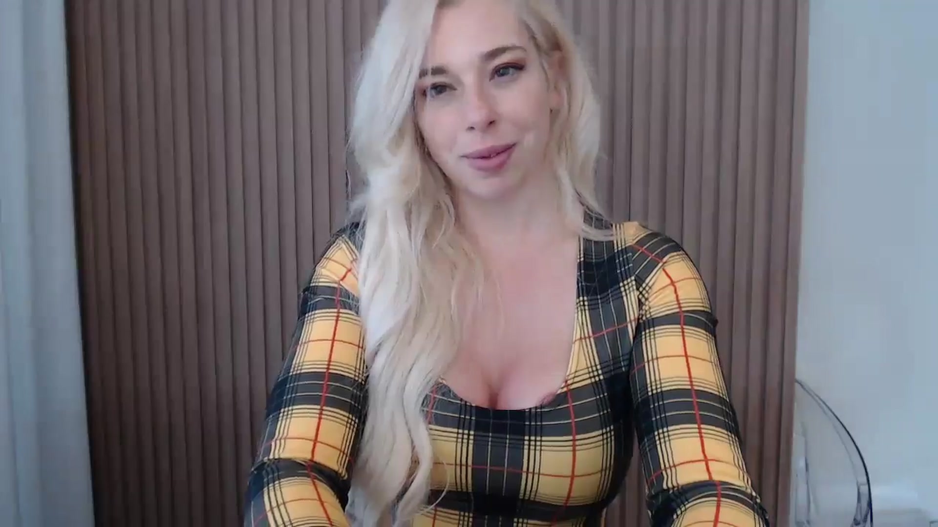 Gallery image thumbnail from Riley_Parks's myfreecams stream on, 04/03/2025, 16:31 image 9 of 20