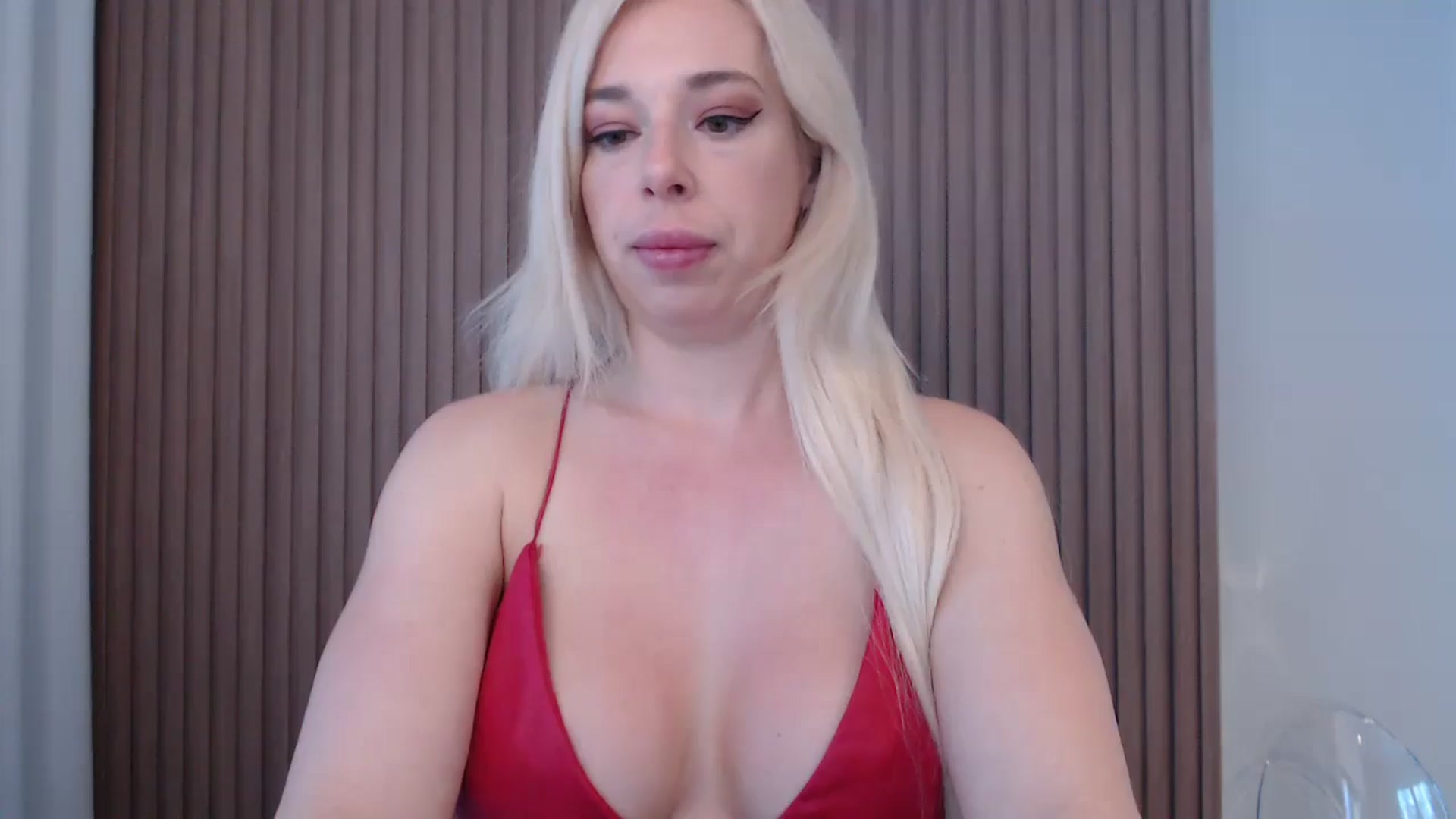 Gallery image thumbnail from Riley_Parks's myfreecams stream on, 04/09/2025, 10:56 image 9 of 20