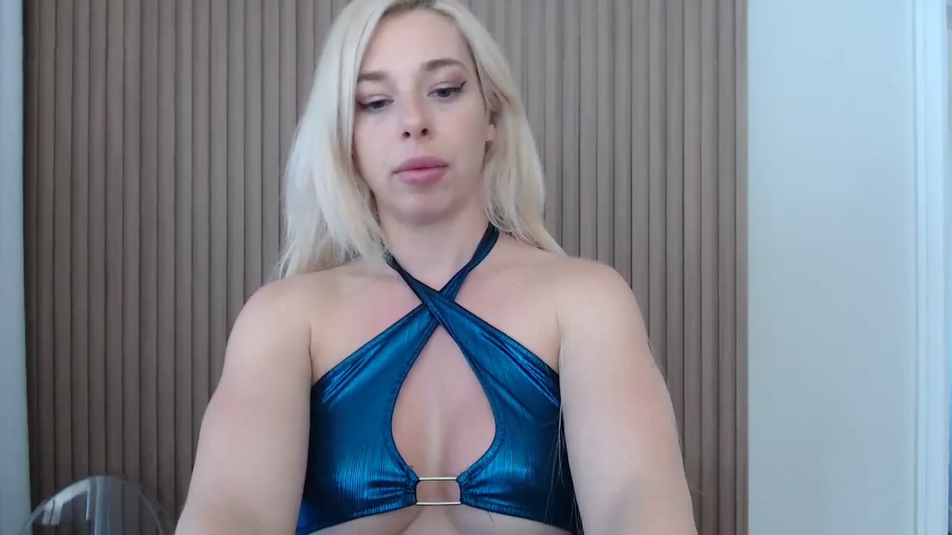 Gallery image thumbnail from Riley_Parks's myfreecams stream on, 04/10/2025, 15:33 image 17 of 20