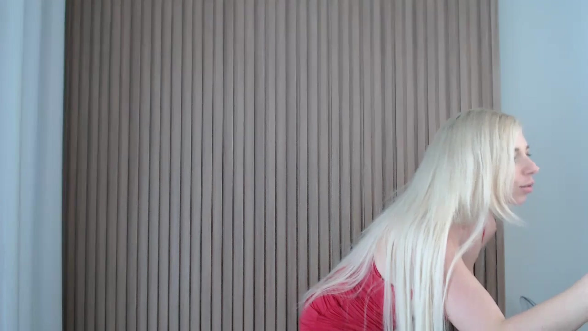 Gallery image thumbnail from Riley_Parks's myfreecams stream on, 04/20/2025, 19:35 image 20 of 20