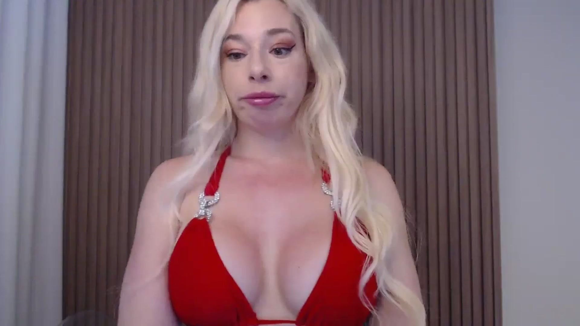 Gallery image thumbnail from Riley_Parks's myfreecams stream on, 06/10/2025, 11:46 image 4 of 20