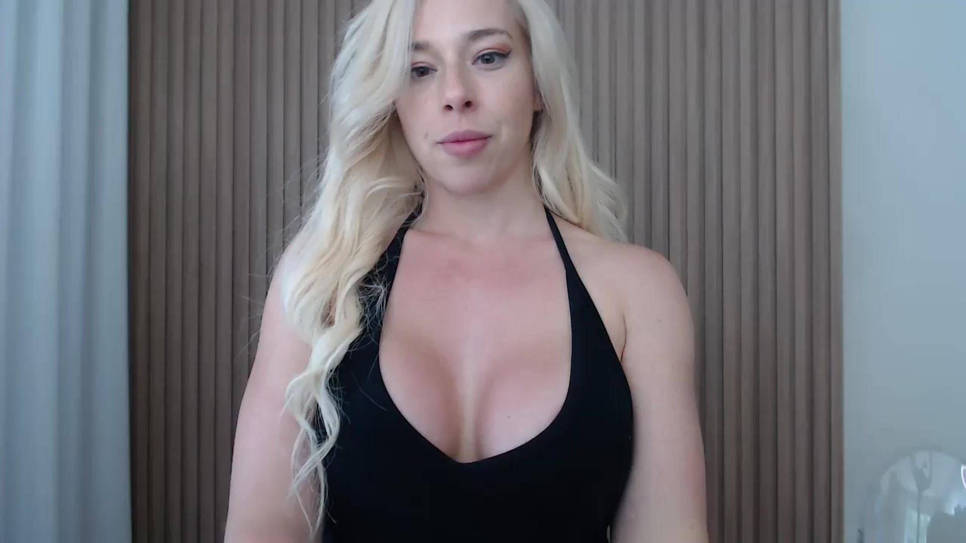 Gallery image thumbnail from Riley_Parks's myfreecams stream on, 06/11/2025, 18:34 image 1 of 20