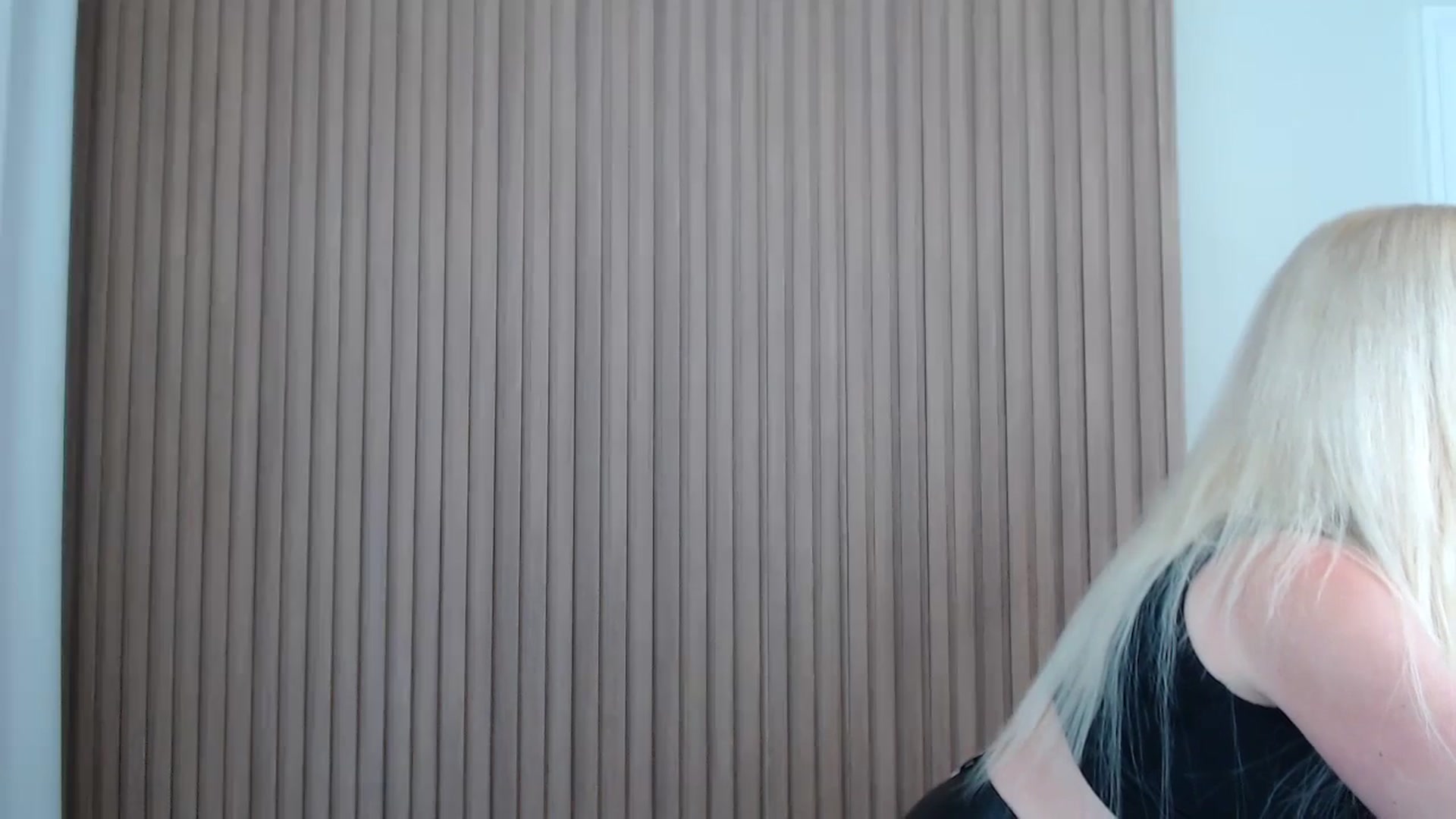 Gallery image thumbnail from Riley_Parks's myfreecams stream on, 07/02/2025, 19:03 image 2 of 20
