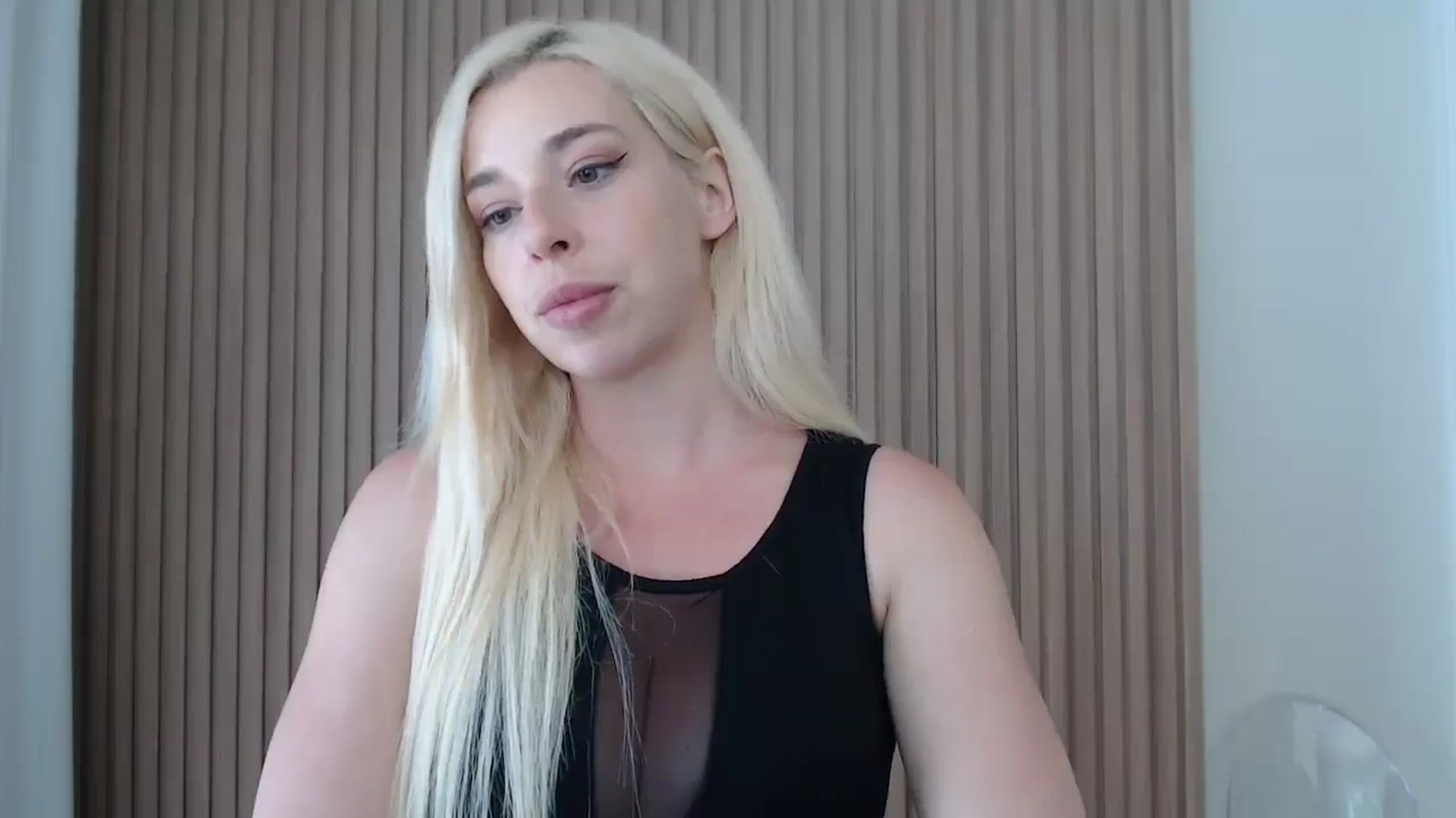 Gallery image thumbnail from Riley_Parks's myfreecams stream on, 07/02/2025, 20:17 image 6 of 20