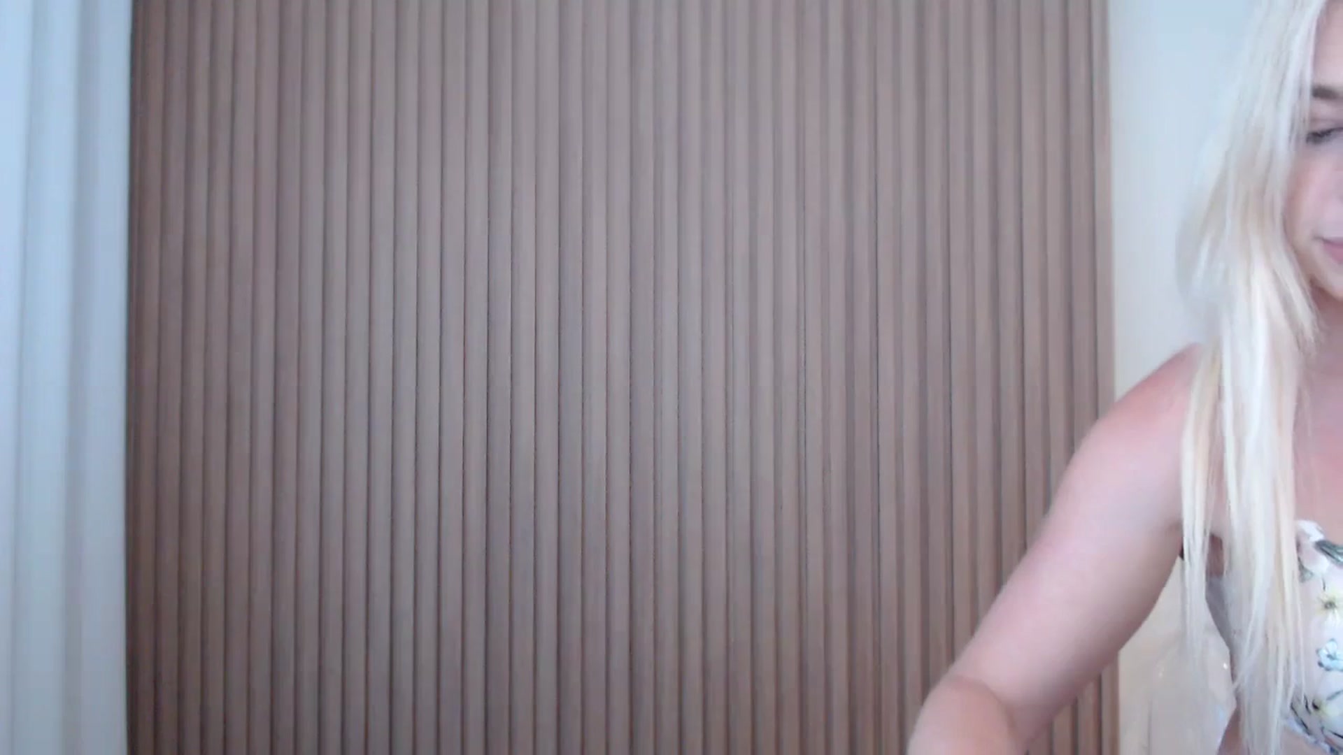 Gallery image thumbnail from Riley_Parks's myfreecams stream on, 07/04/2025, 23:00 image 16 of 20