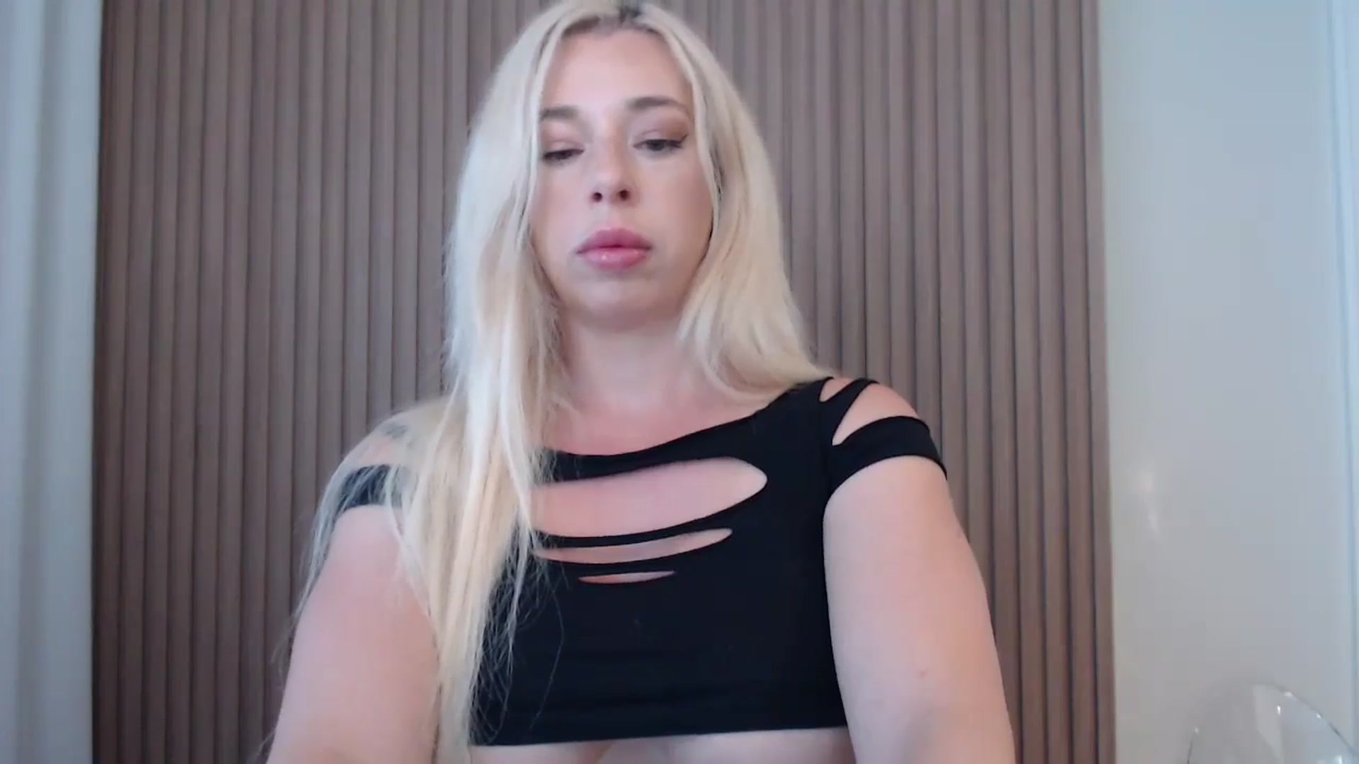 Gallery image thumbnail from Riley_Parks's myfreecams stream on, 07/09/2025, 11:48 image 3 of 20