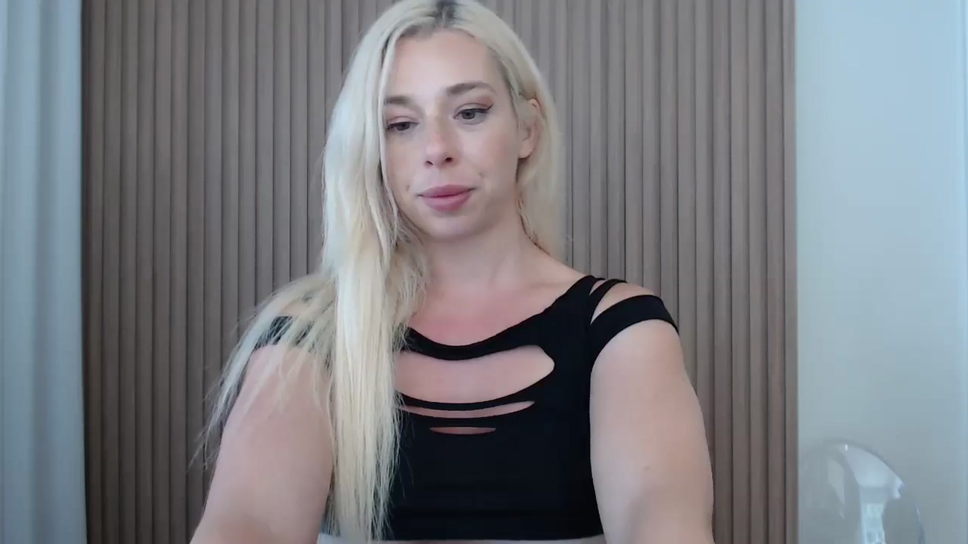 Gallery image thumbnail from Riley_Parks's myfreecams stream on, 07/09/2025, 16:46 image 7 of 20