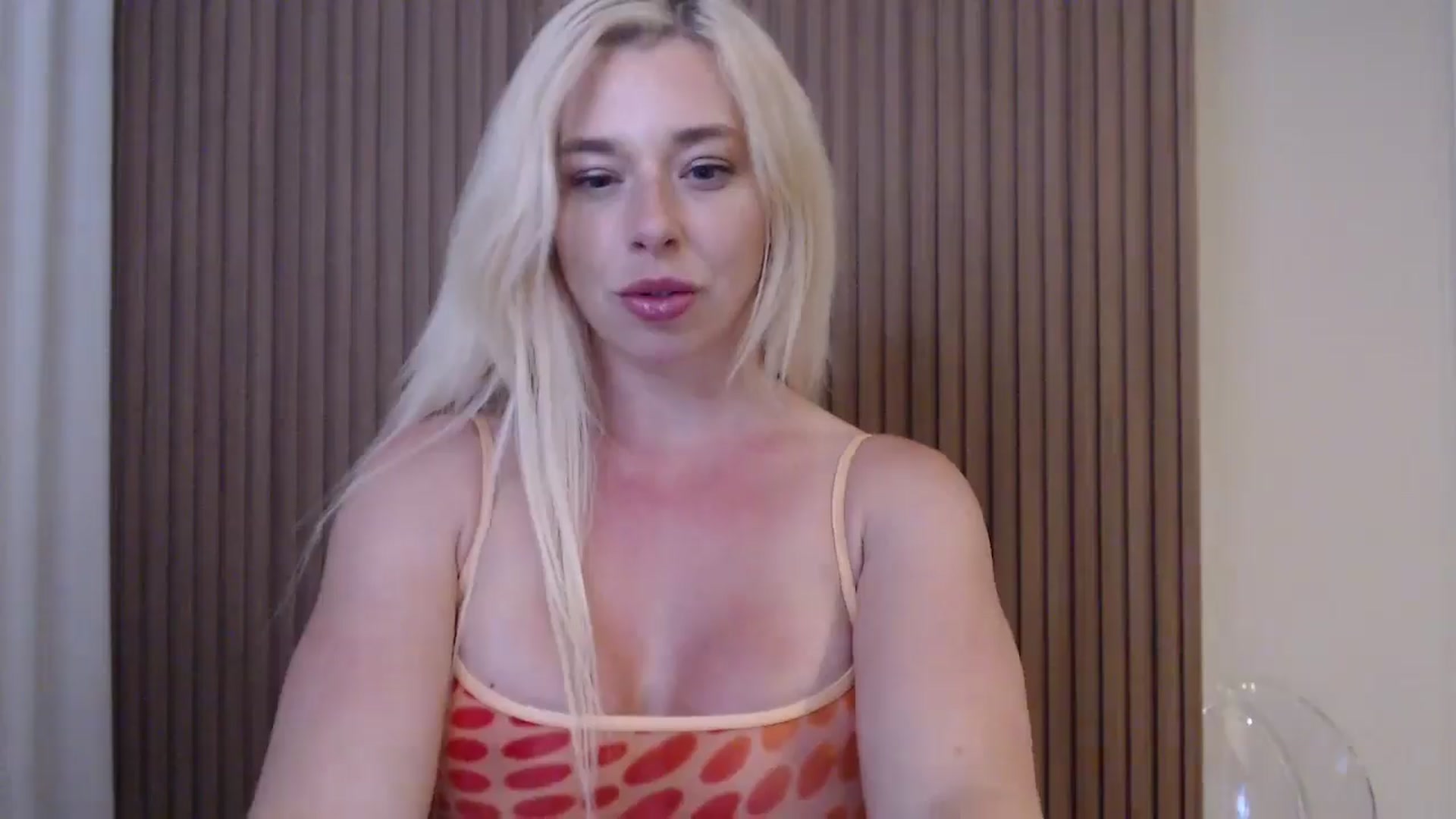 Gallery image thumbnail from Riley_Parks's myfreecams stream on, 07/11/2025, 02:24 image 9 of 20
