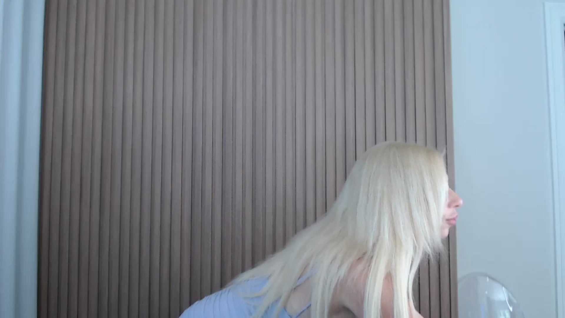 Gallery image thumbnail from Riley_Parks's myfreecams stream on, 07/23/2025, 15:49 image 18 of 20