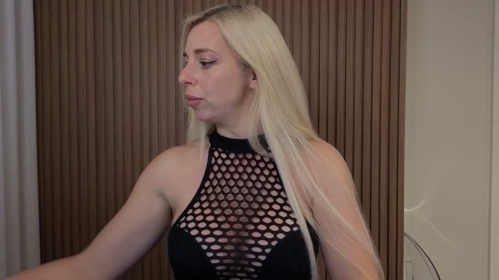 Gallery image thumbnail from Riley_Parks's myfreecams stream on, 11/20/2025, 02:59 image 2 of 20