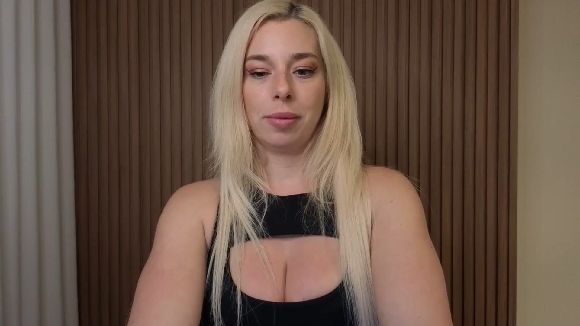 Gallery image thumbnail from Riley_Parks's myfreecams stream on, 01/02/2026, 23:03 image 9 of 20