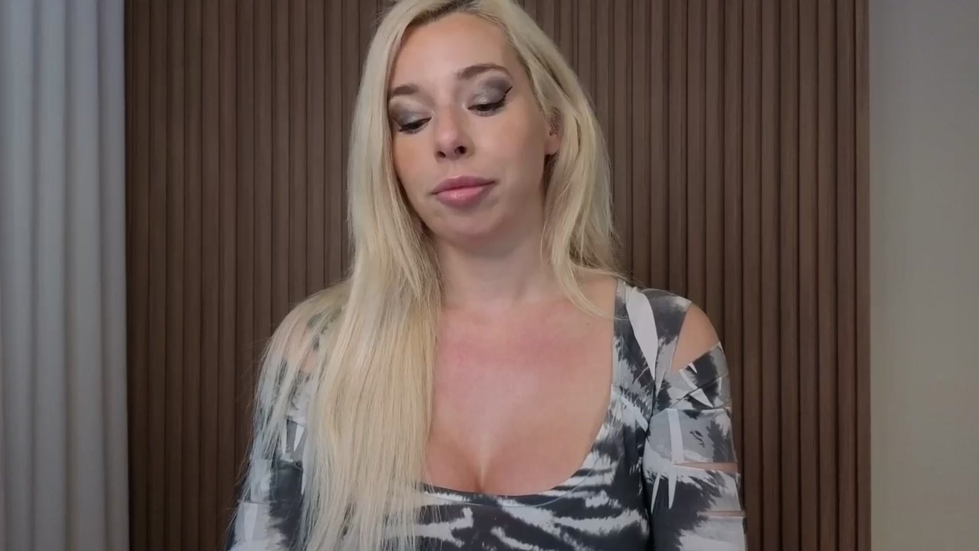 Gallery image thumbnail from Riley_Parks's myfreecams stream on, 01/03/2026, 12:55 image 3 of 20