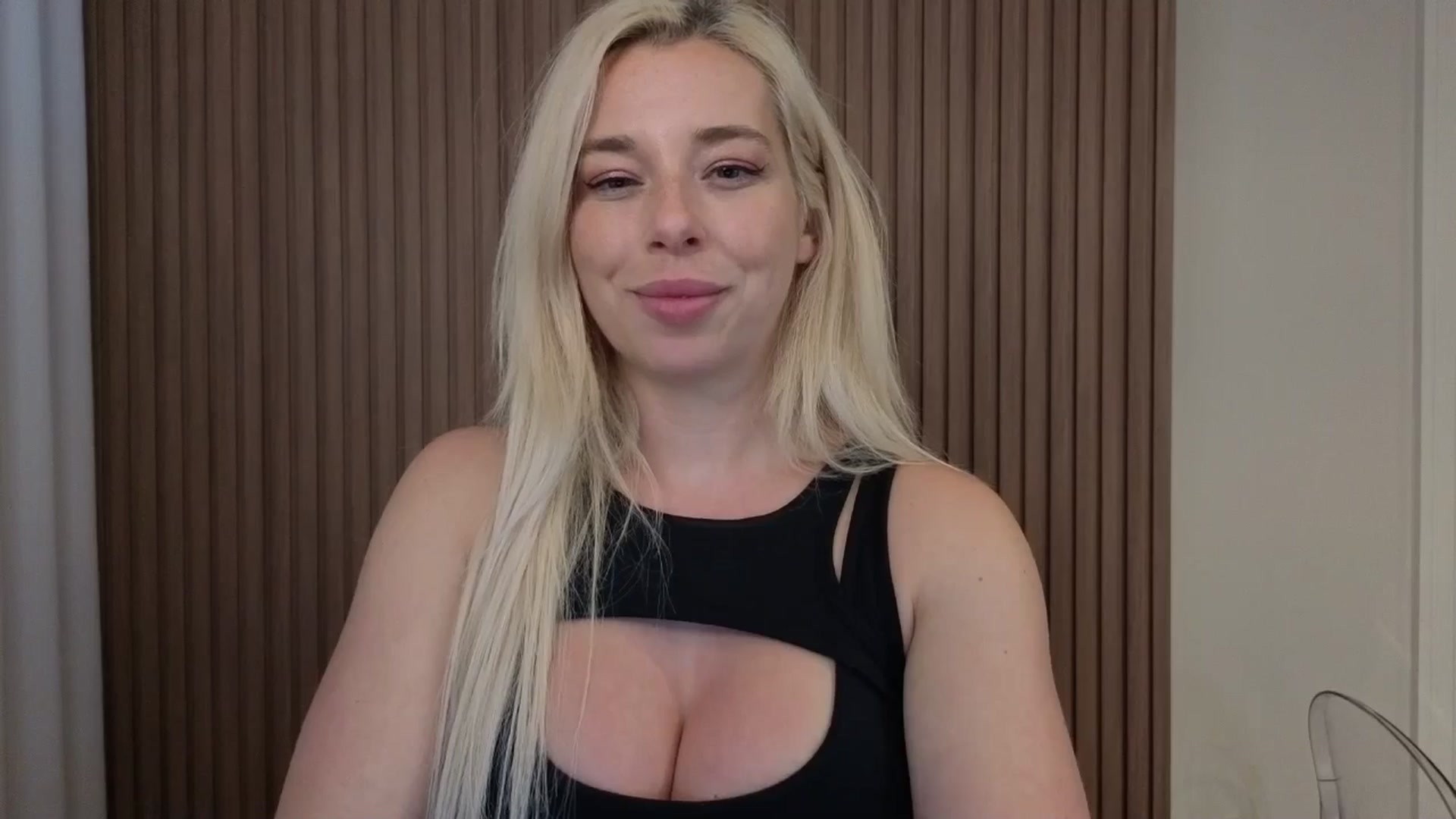 Gallery image thumbnail from Riley_Parks's myfreecams stream on, 01/05/2026, 23:10 image 7 of 20
