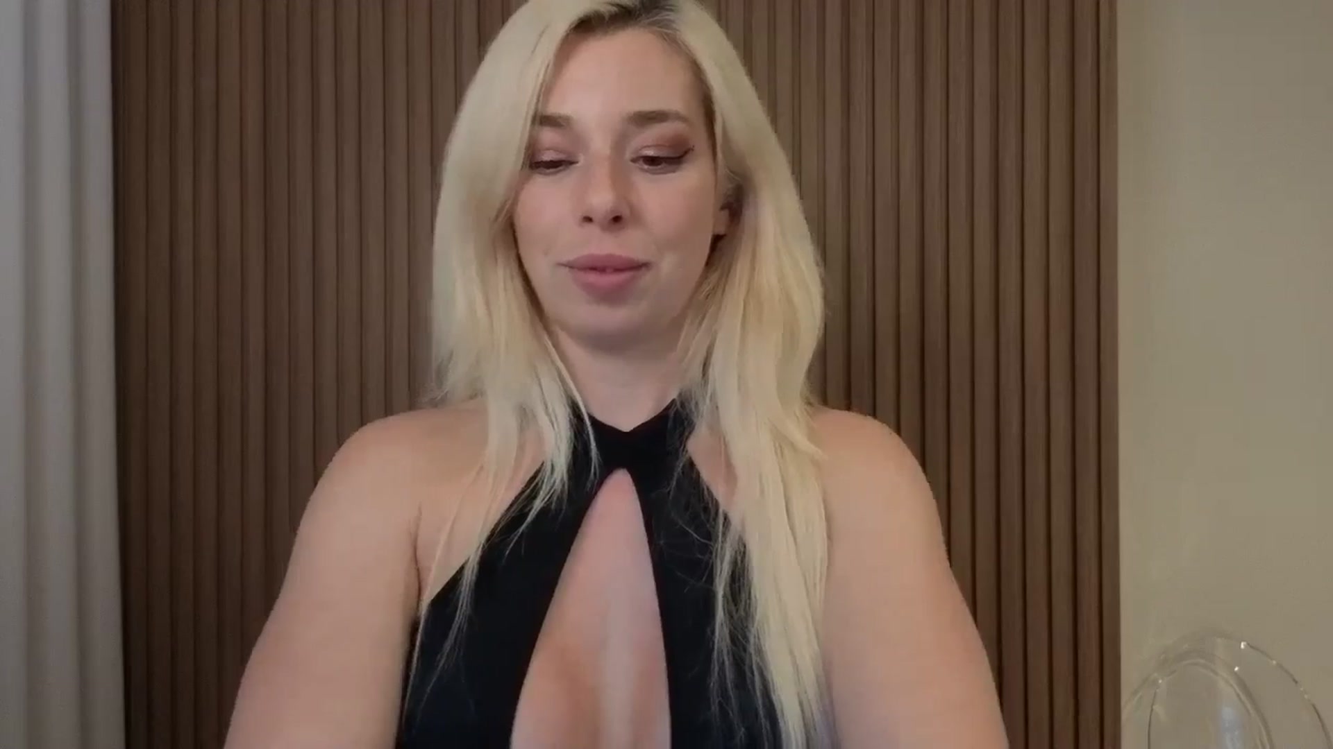 Gallery image thumbnail from Riley_Parks's myfreecams stream on, 01/15/2026, 03:04 image 7 of 20