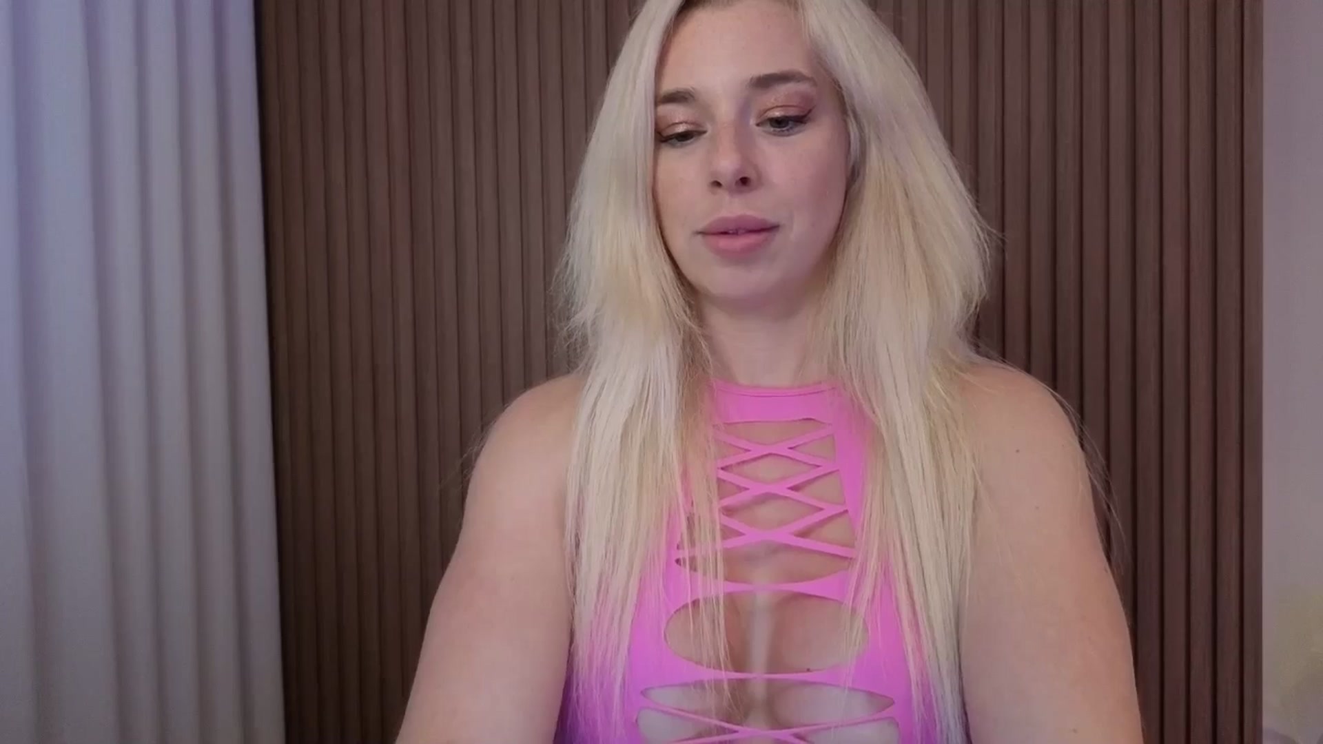 Gallery image thumbnail from Riley_Parks's myfreecams stream on, 02/05/2026, 04:39 image 20 of 20