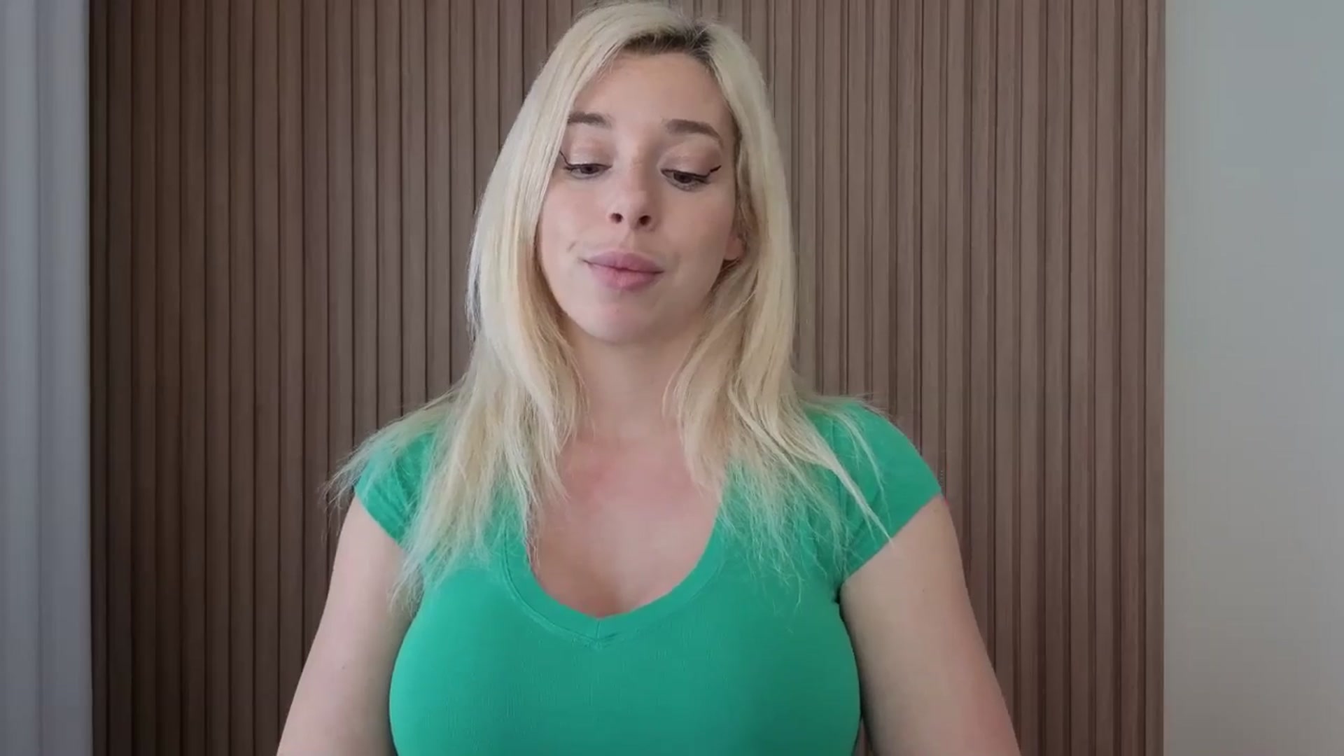 Gallery image thumbnail from Riley_Parks's myfreecams stream on, 03/03/2026, 18:56 image 3 of 20