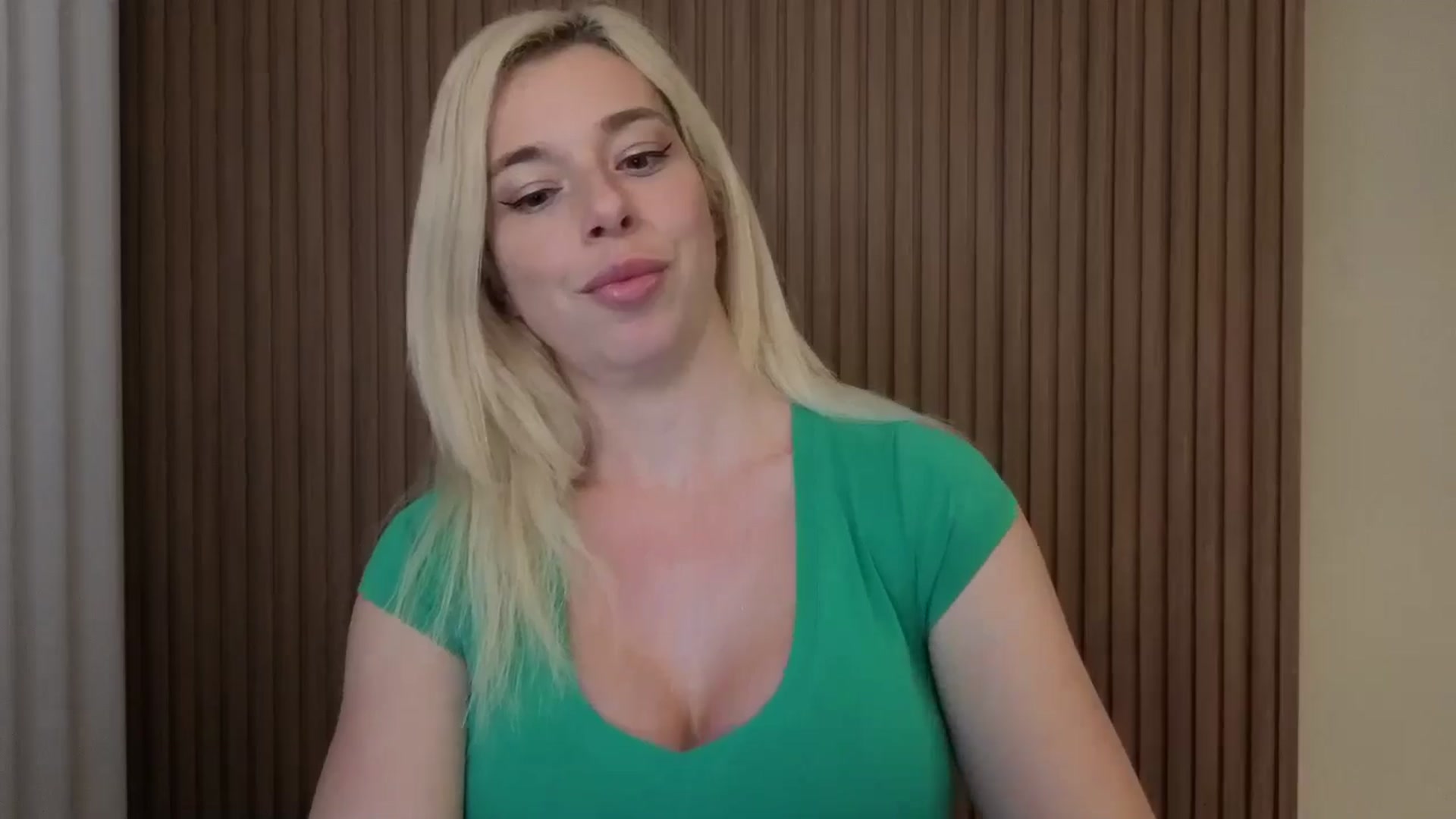 Gallery image thumbnail from Riley_Parks's myfreecams stream on, 03/04/2026, 03:45 image 8 of 20