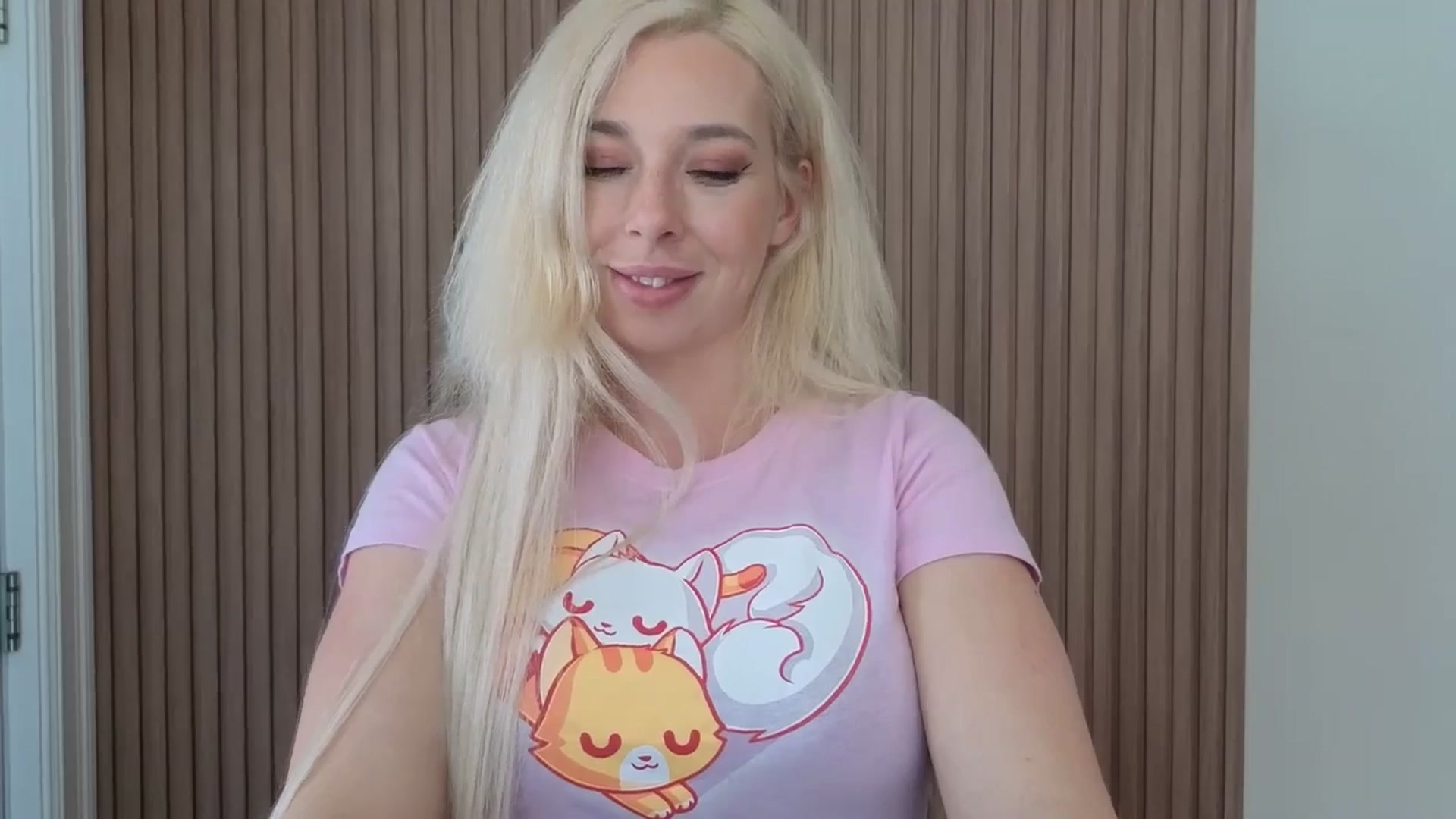 Gallery image thumbnail from Riley_Parks's myfreecams stream on, 03/10/2026, 19:09 image 6 of 20