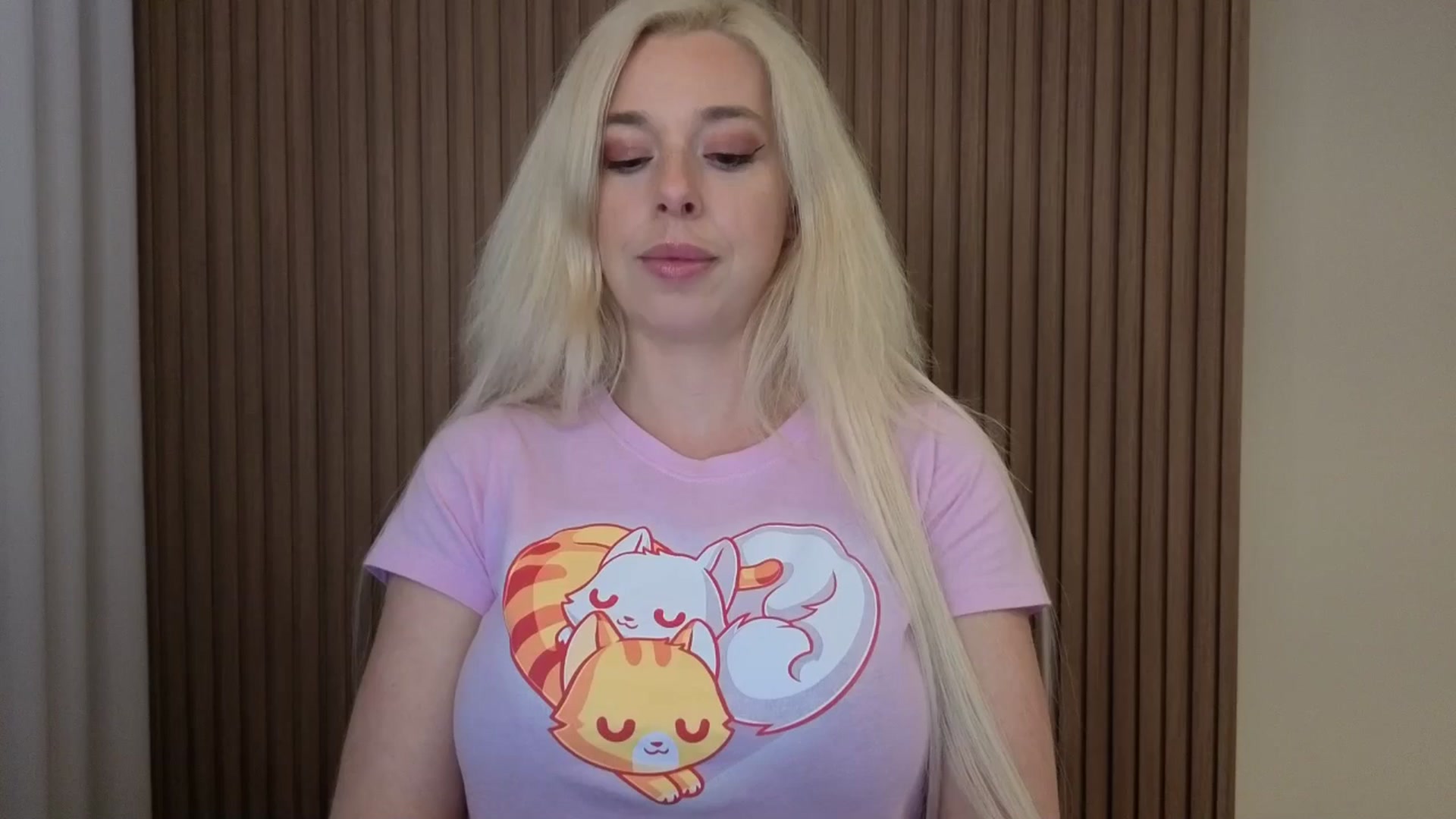 Gallery image thumbnail from Riley_Parks's myfreecams stream on, 03/11/2026, 24:00 image 19 of 20