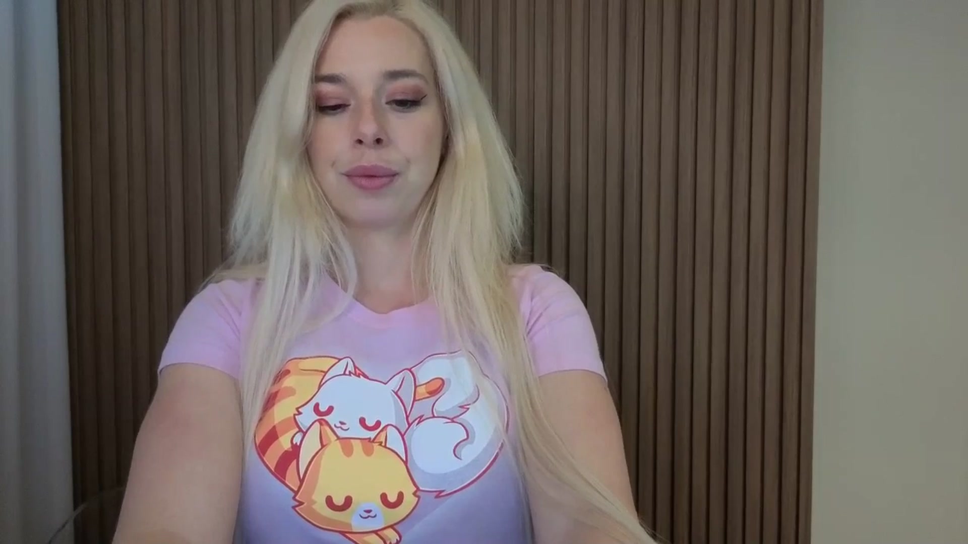 Gallery image thumbnail from Riley_Parks's myfreecams stream on, 03/11/2026, 03:19 image 2 of 20