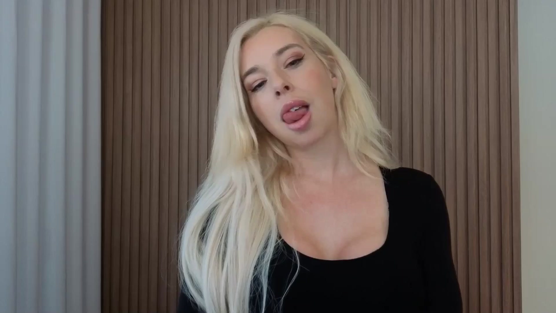 Gallery image thumbnail from Riley_Parks's myfreecams stream on, 03/12/2026, 15:39 image 7 of 20