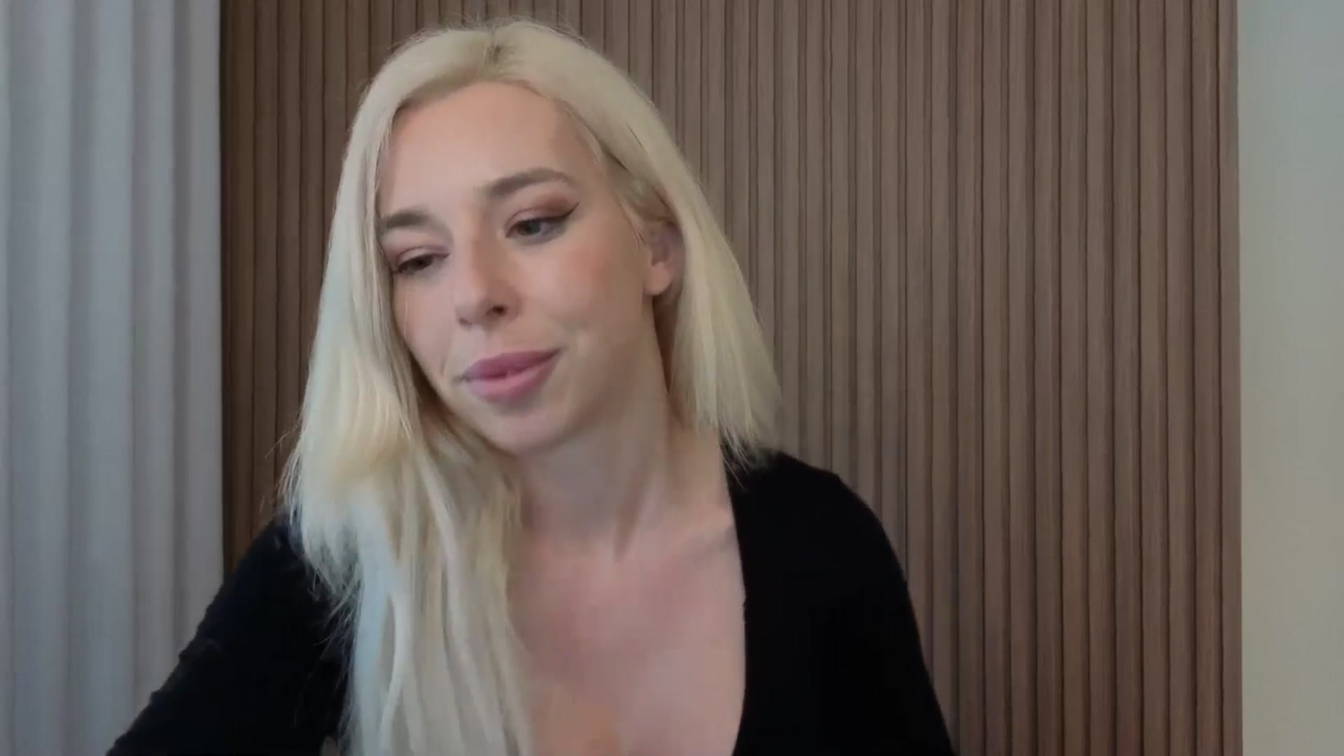 Gallery image thumbnail from Riley_Parks's myfreecams stream on, 03/12/2026, 19:45 image 18 of 20