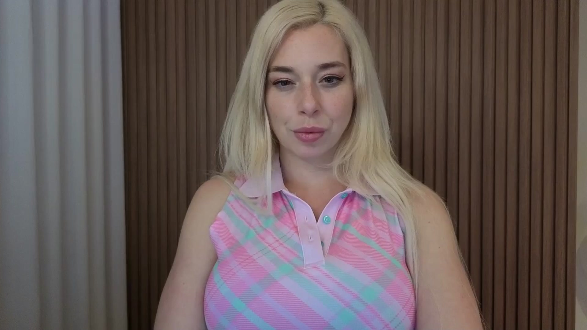 Gallery image thumbnail from Riley_Parks's myfreecams stream on, 03/18/2026, 02:38 image 14 of 20