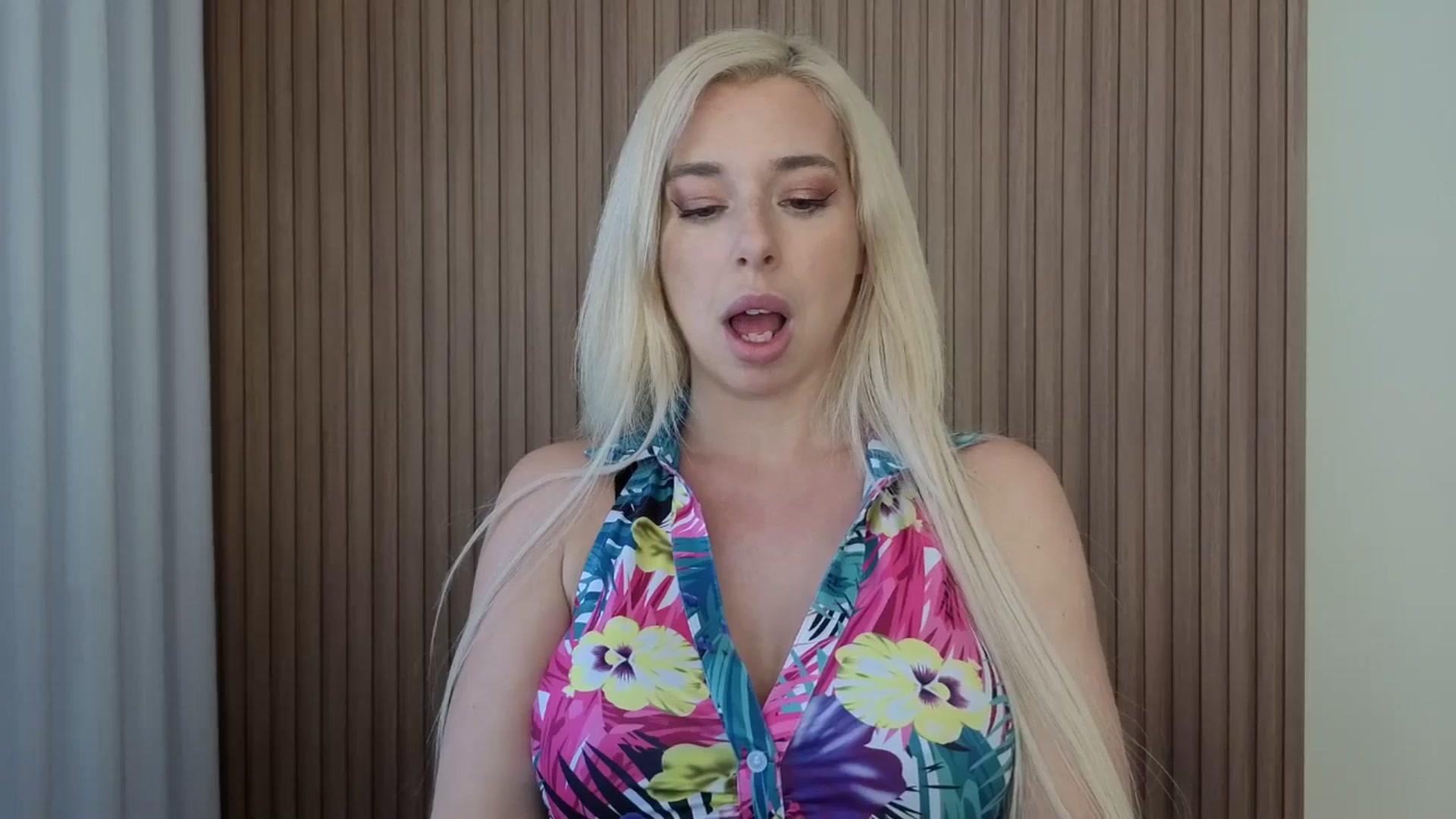 Gallery image thumbnail from Riley_Parks's myfreecams stream on, 03/18/2026, 16:42 image 12 of 20