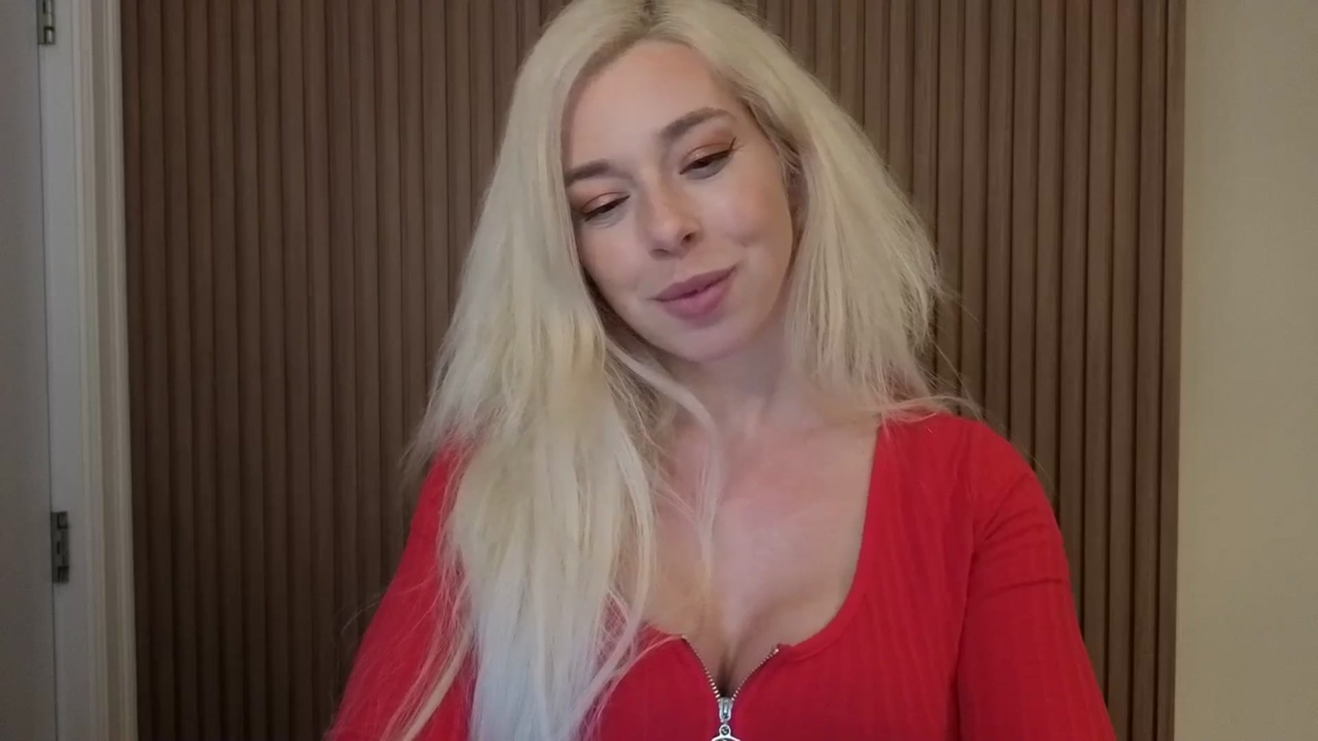 Gallery image thumbnail from Riley_Parks's myfreecams stream on, 03/20/2026, 24:02 image 14 of 20