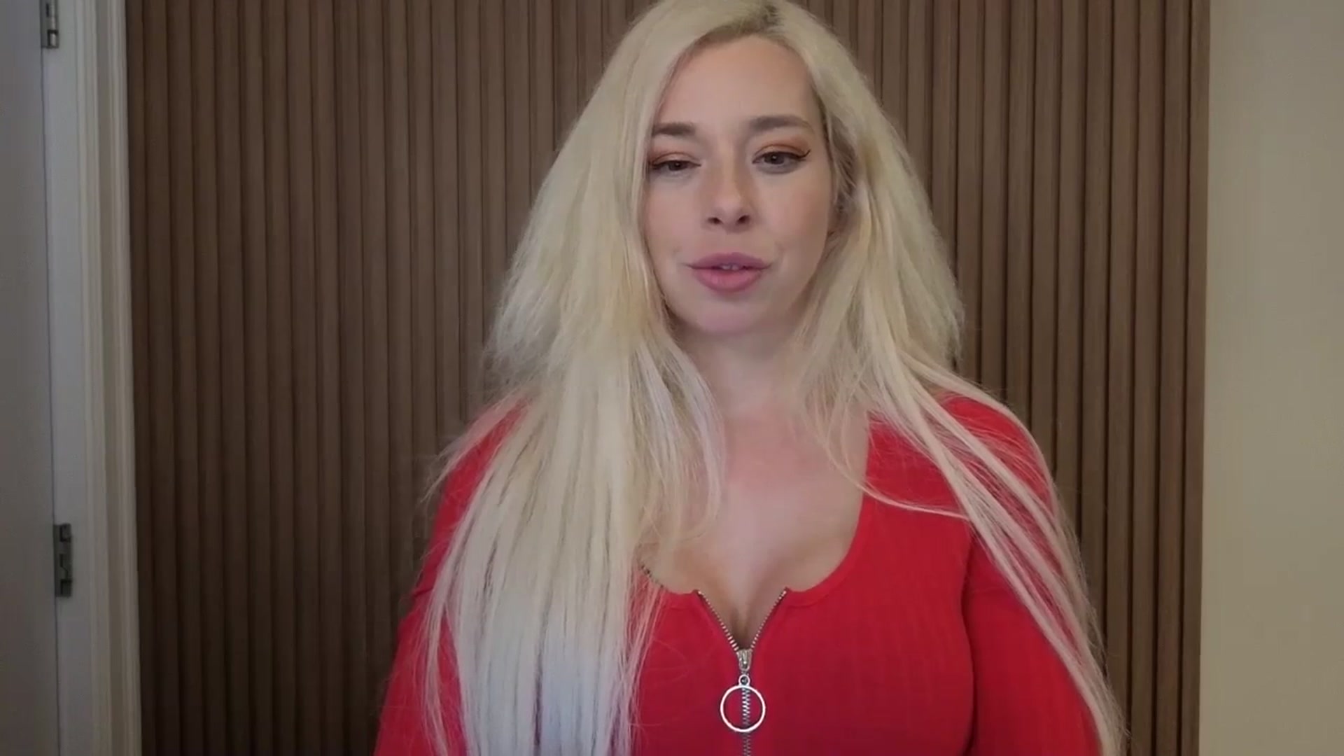 Gallery image thumbnail from Riley_Parks's myfreecams stream on, 03/20/2026, 24:02 image 3 of 20