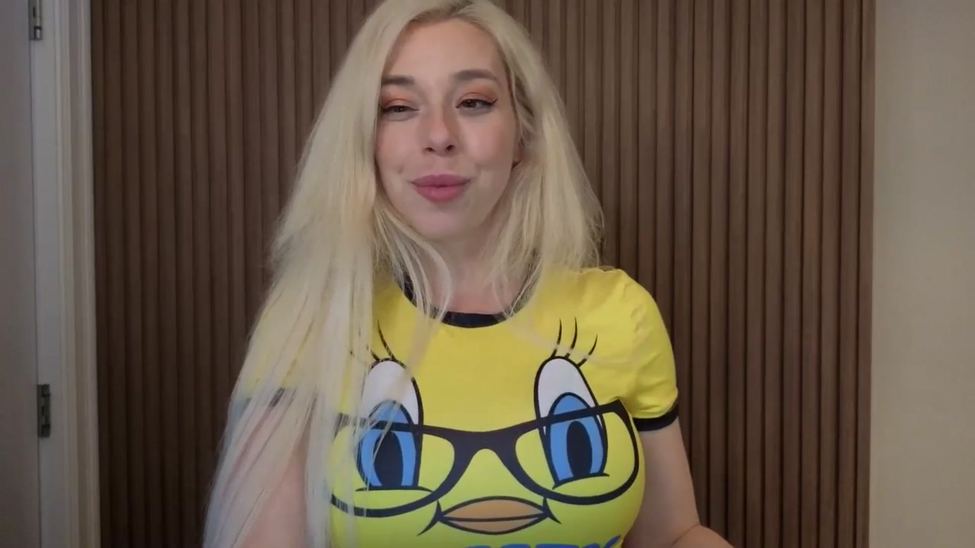 Gallery image thumbnail from Riley_Parks's myfreecams stream on, 03/20/2026, 03:00 image 12 of 20