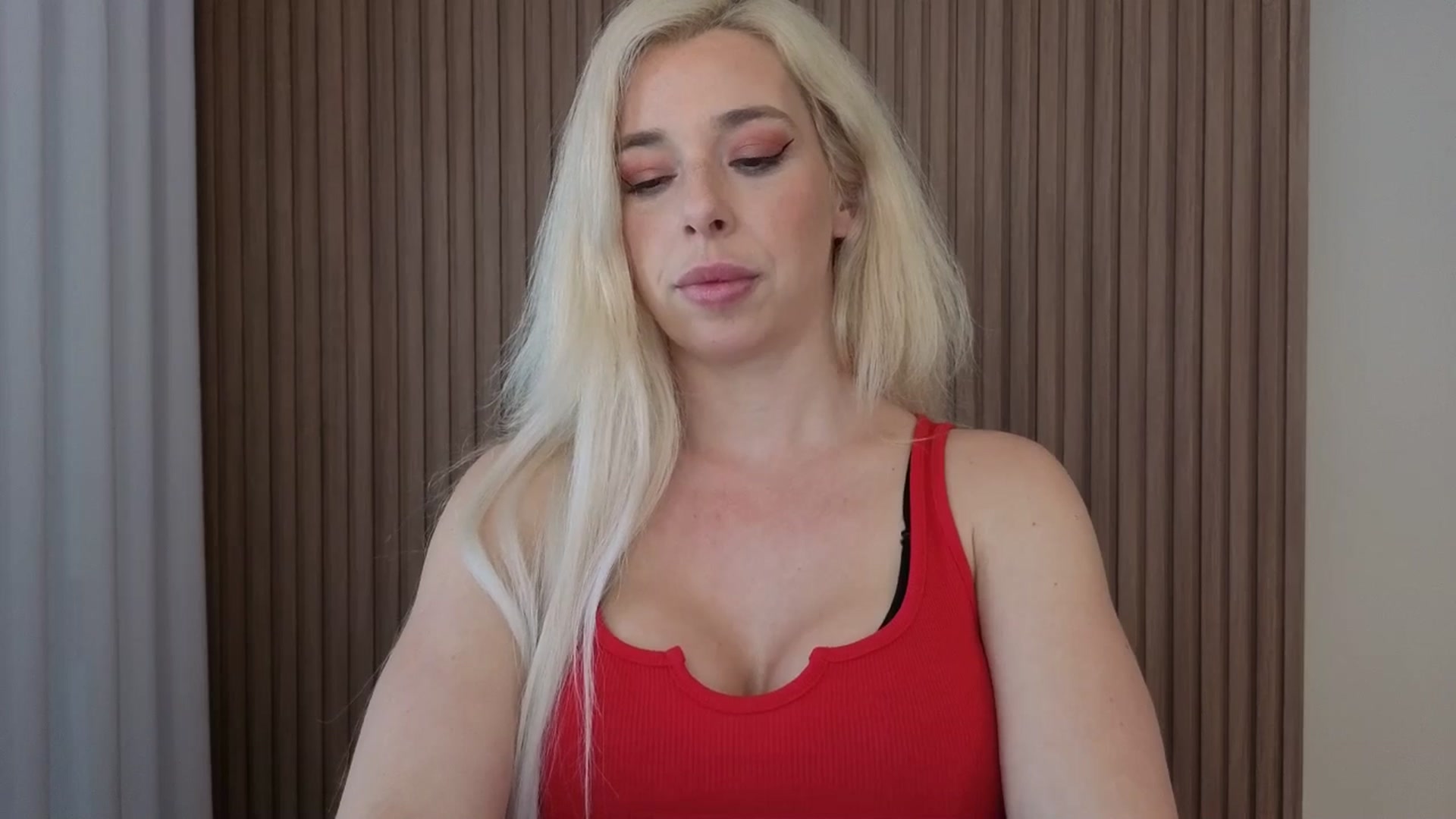 Gallery image thumbnail from Riley_Parks's myfreecams stream on, 03/20/2026, 15:45 image 19 of 20