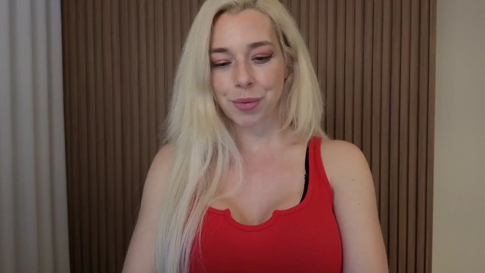 Gallery image thumbnail from Riley_Parks's myfreecams stream on, 03/21/2026, 03:06 image 13 of 20