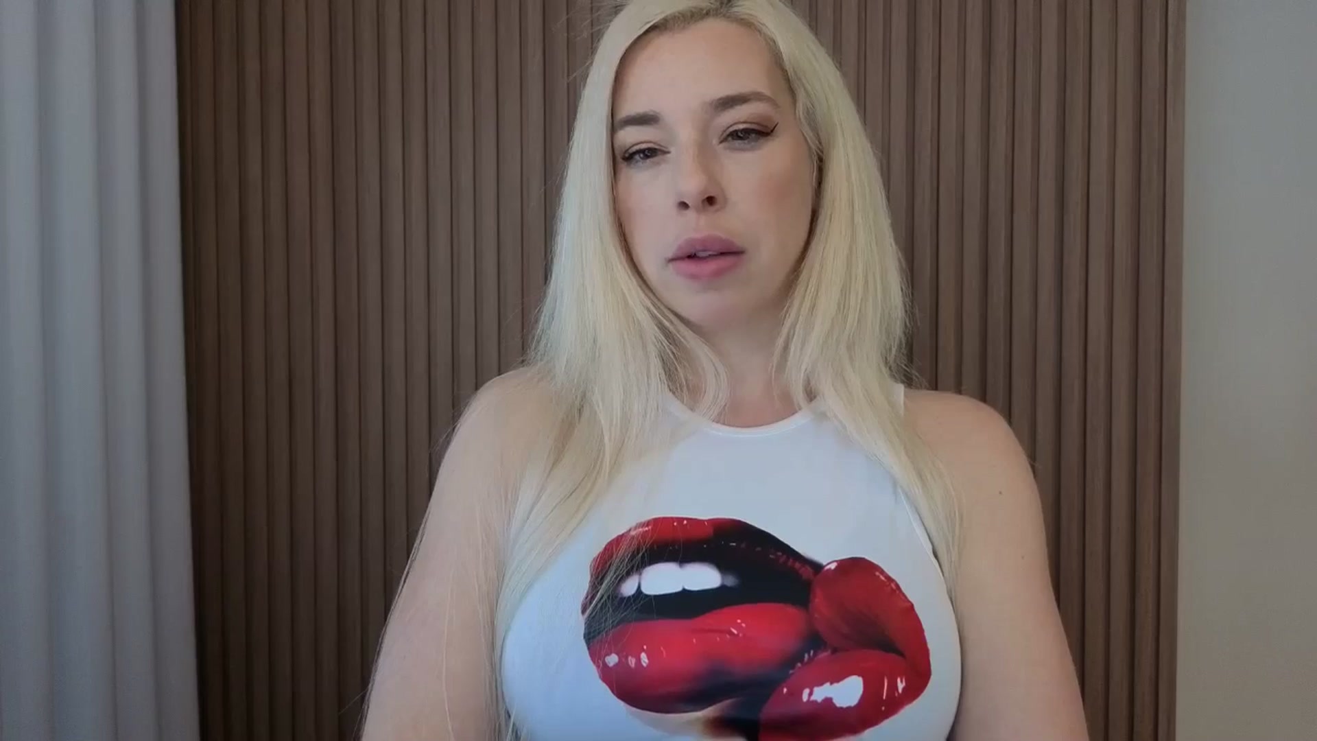 Gallery image thumbnail from Riley_Parks's myfreecams stream on, 03/22/2026, 13:34 image 4 of 20