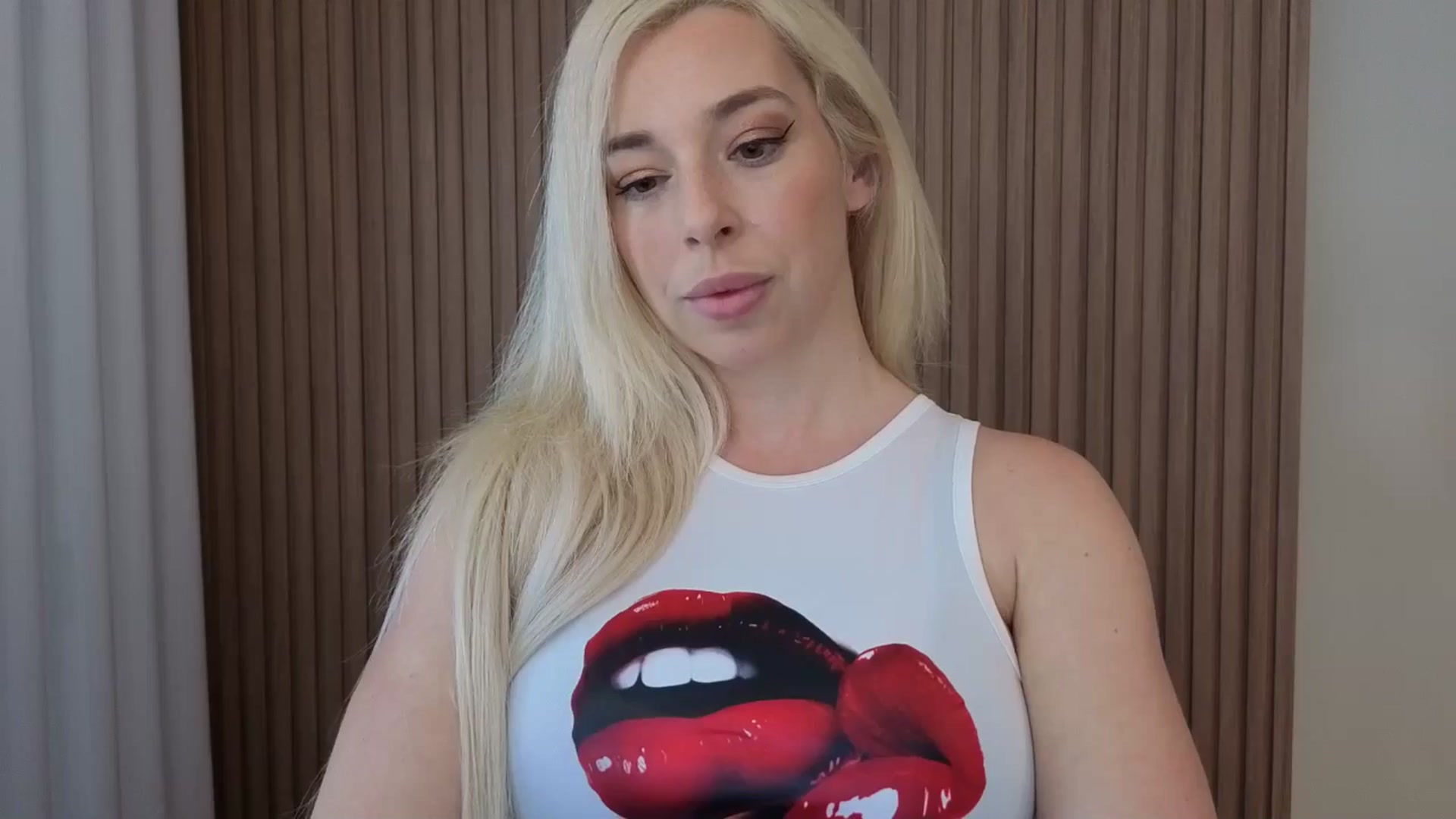 Gallery image thumbnail from Riley_Parks's myfreecams stream on, 03/22/2026, 14:46 image 4 of 20