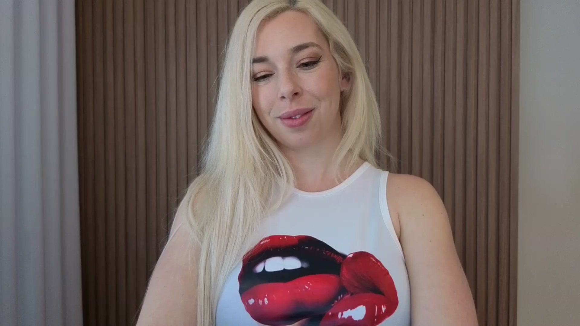 Gallery image thumbnail from Riley_Parks's myfreecams stream on, 03/22/2026, 14:46 image 7 of 20