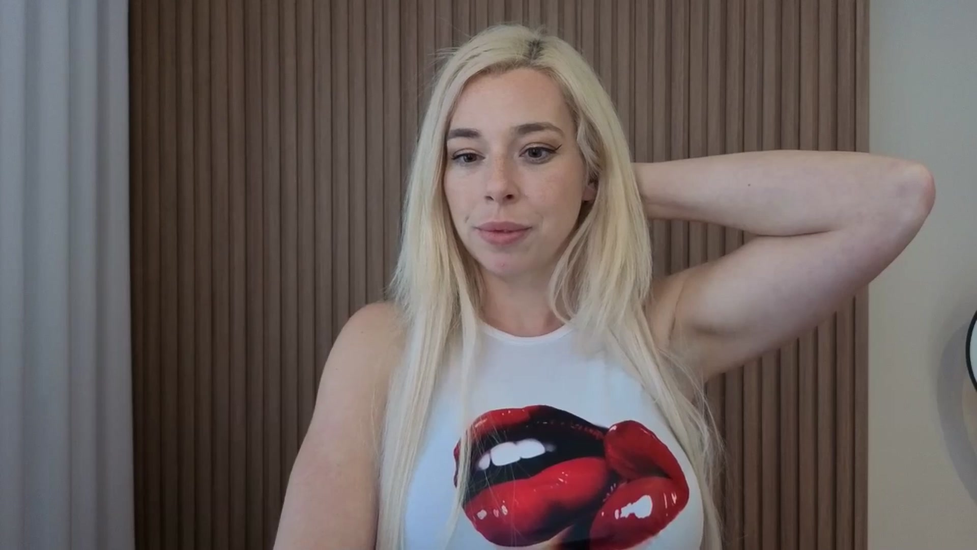 Gallery image thumbnail from Riley_Parks's myfreecams stream on, 03/22/2026, 21:04 image 5 of 20