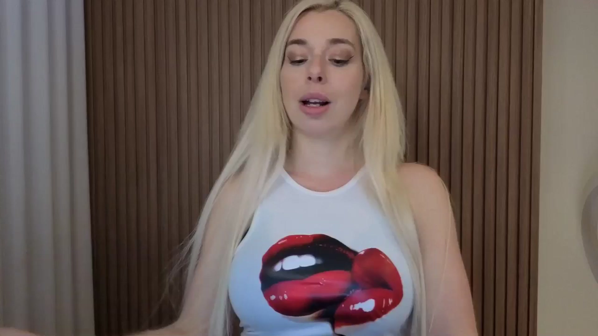 Gallery image thumbnail from Riley_Parks's myfreecams stream on, 03/23/2026, 24:34 image 1 of 20