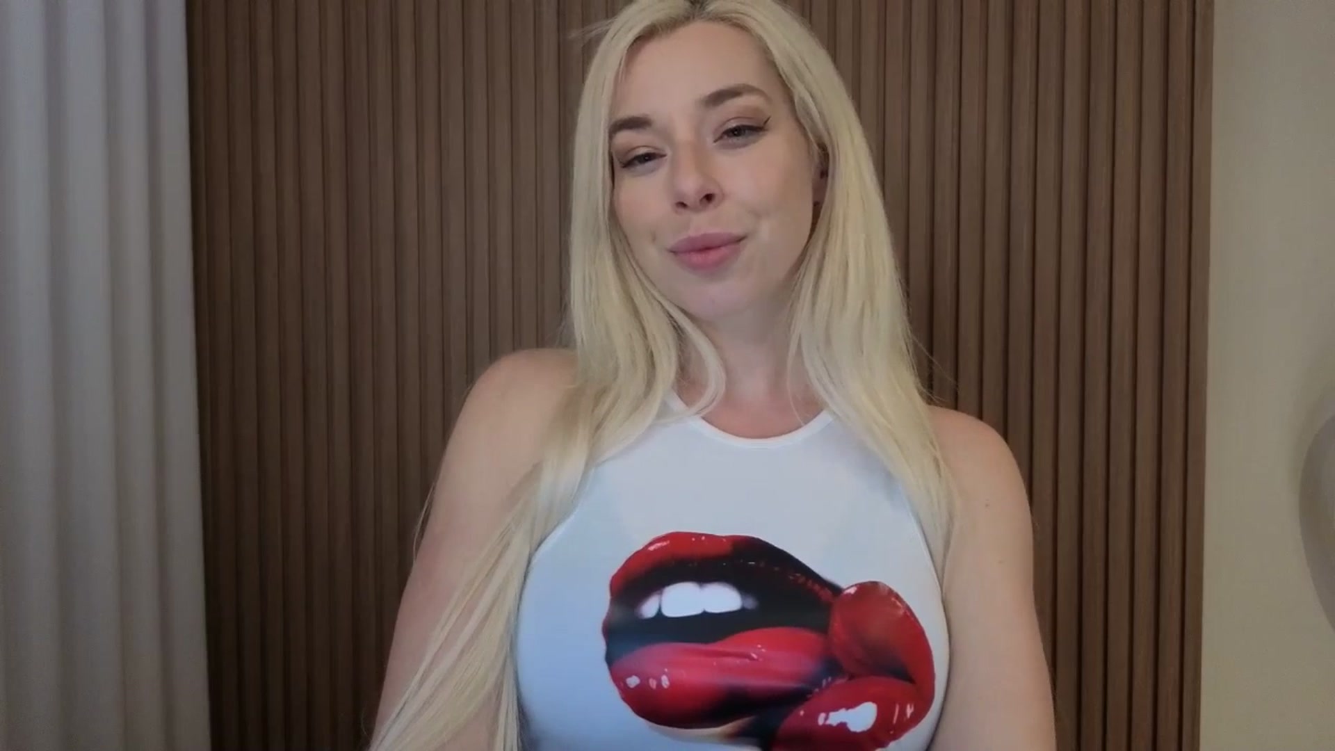 Gallery image thumbnail from Riley_Parks's myfreecams stream on, 03/23/2026, 24:34 image 7 of 20