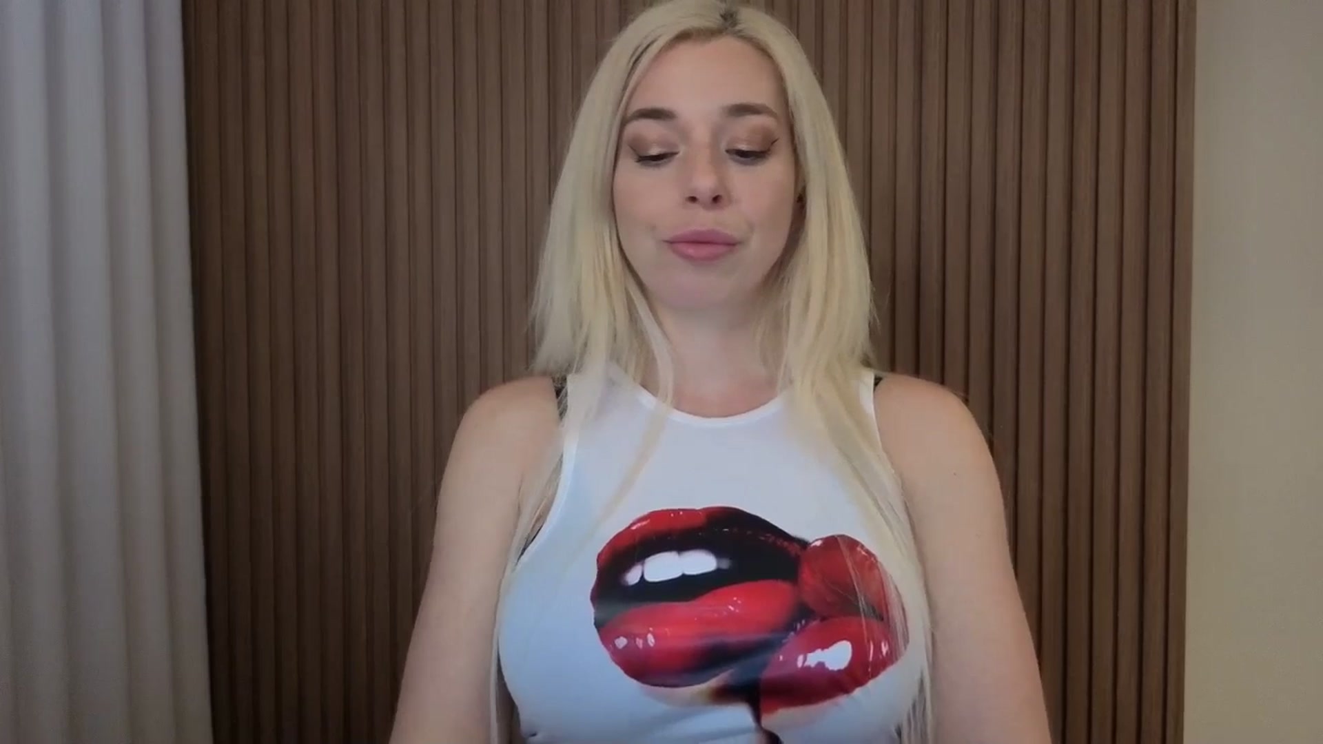 Gallery image thumbnail from Riley_Parks's myfreecams stream on, 03/23/2026, 02:06 image 8 of 20