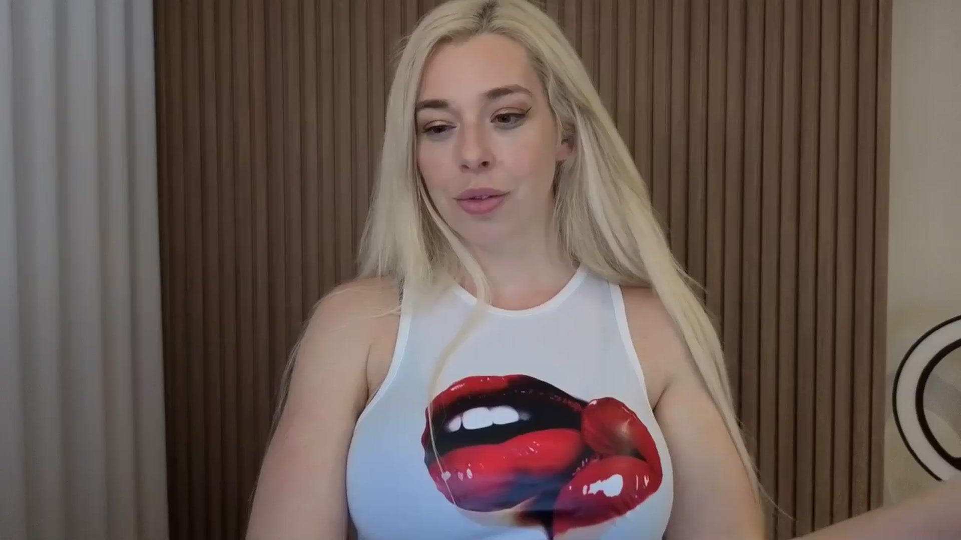 Gallery image thumbnail from Riley_Parks's myfreecams stream on, 03/23/2026, 03:08 image 3 of 20