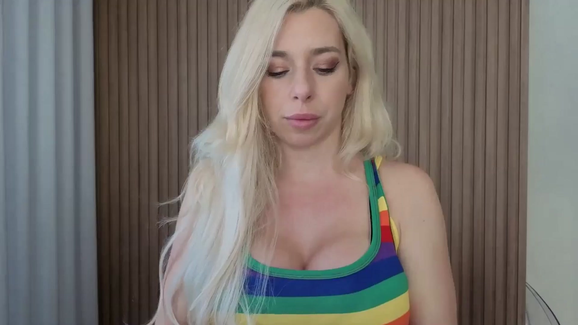 Gallery image thumbnail from Riley_Parks's myfreecams stream on, 04/03/2026, 17:20 image 9 of 20
