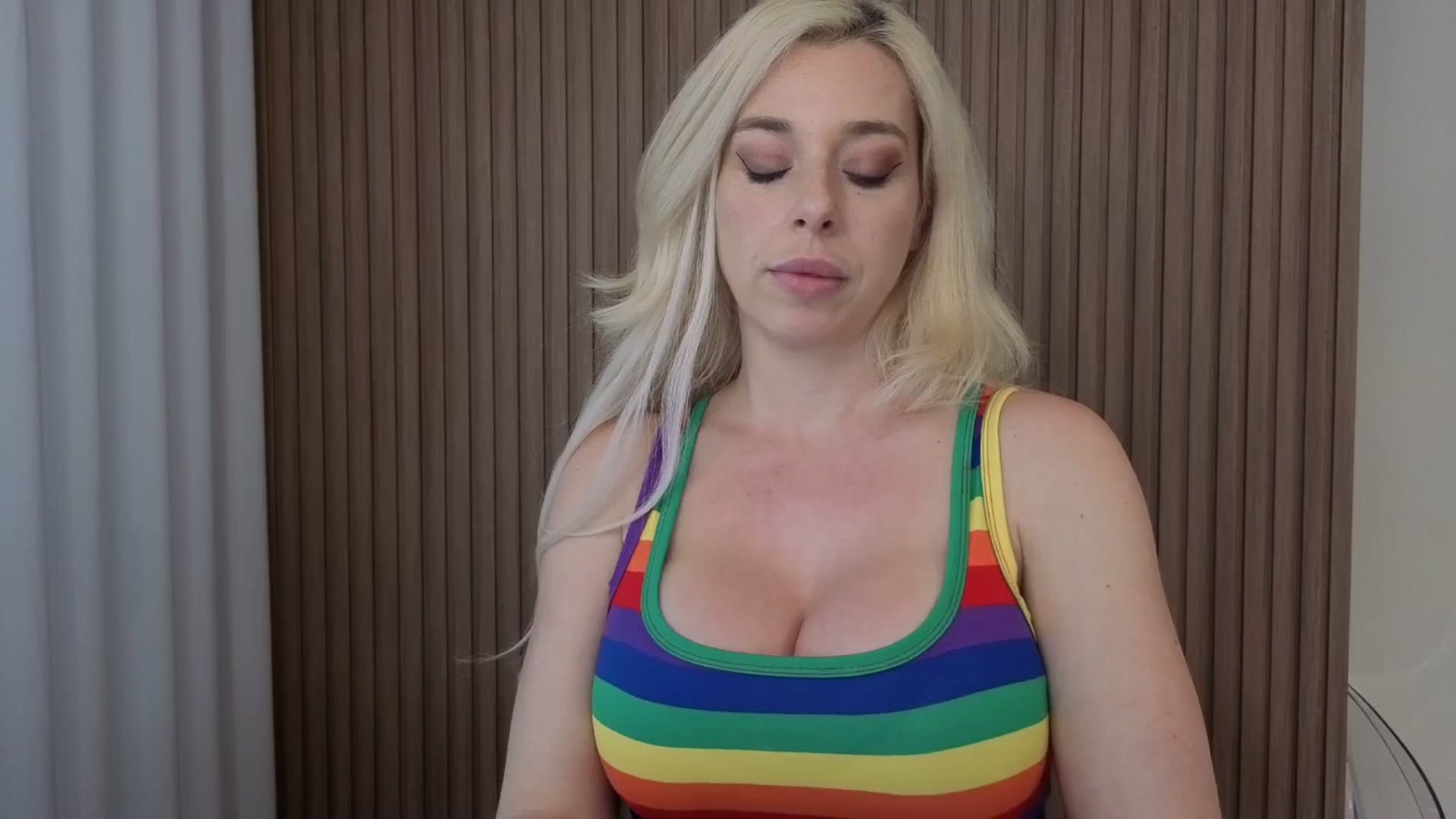 Gallery image thumbnail from Riley_Parks's myfreecams stream on, 04/03/2026, 20:40 image 16 of 20
